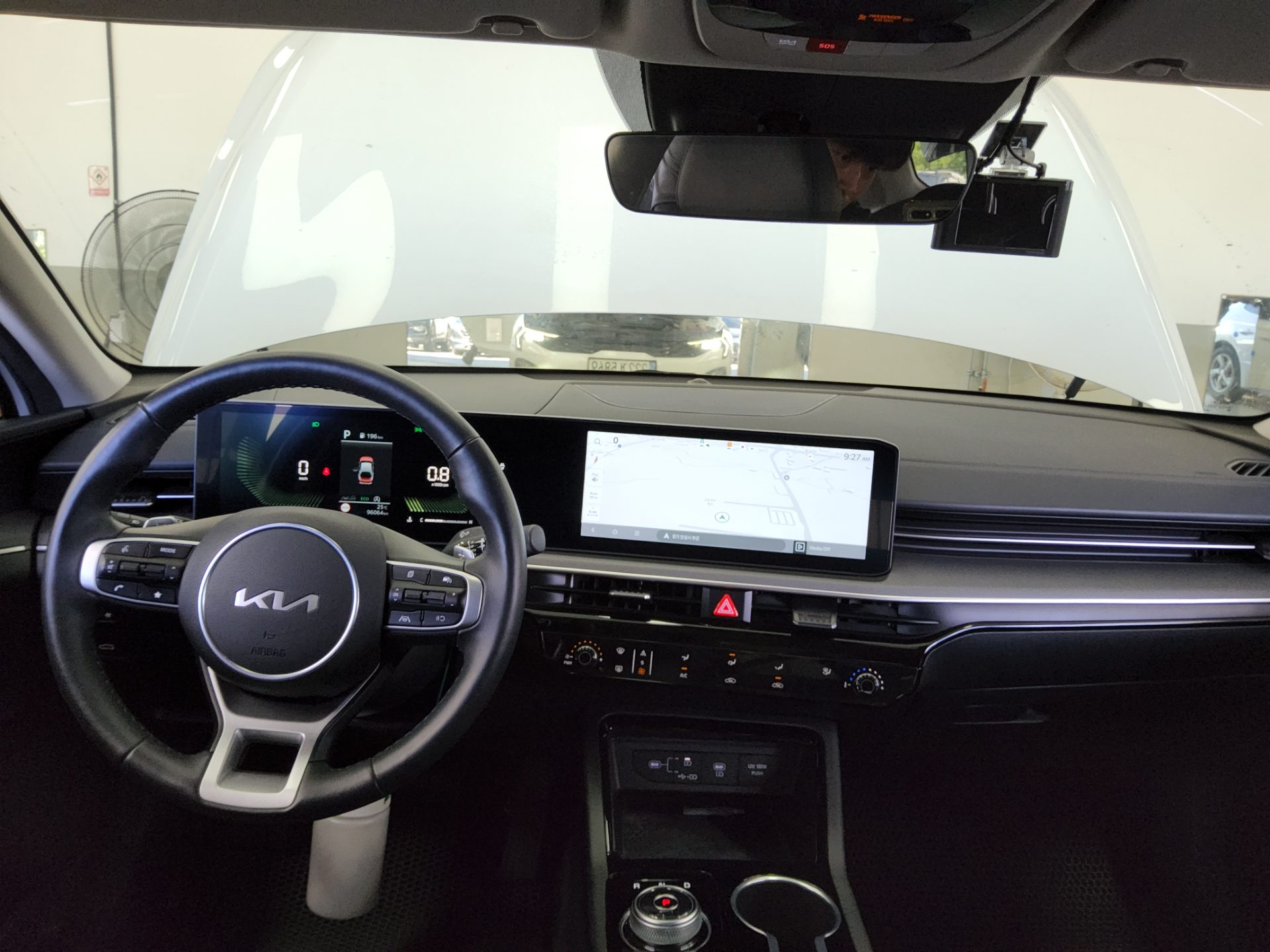 KIA THE NEW K5 (DL3) 2.0 GASOLINE PRESTIGE 2024 - zdjęcie 11