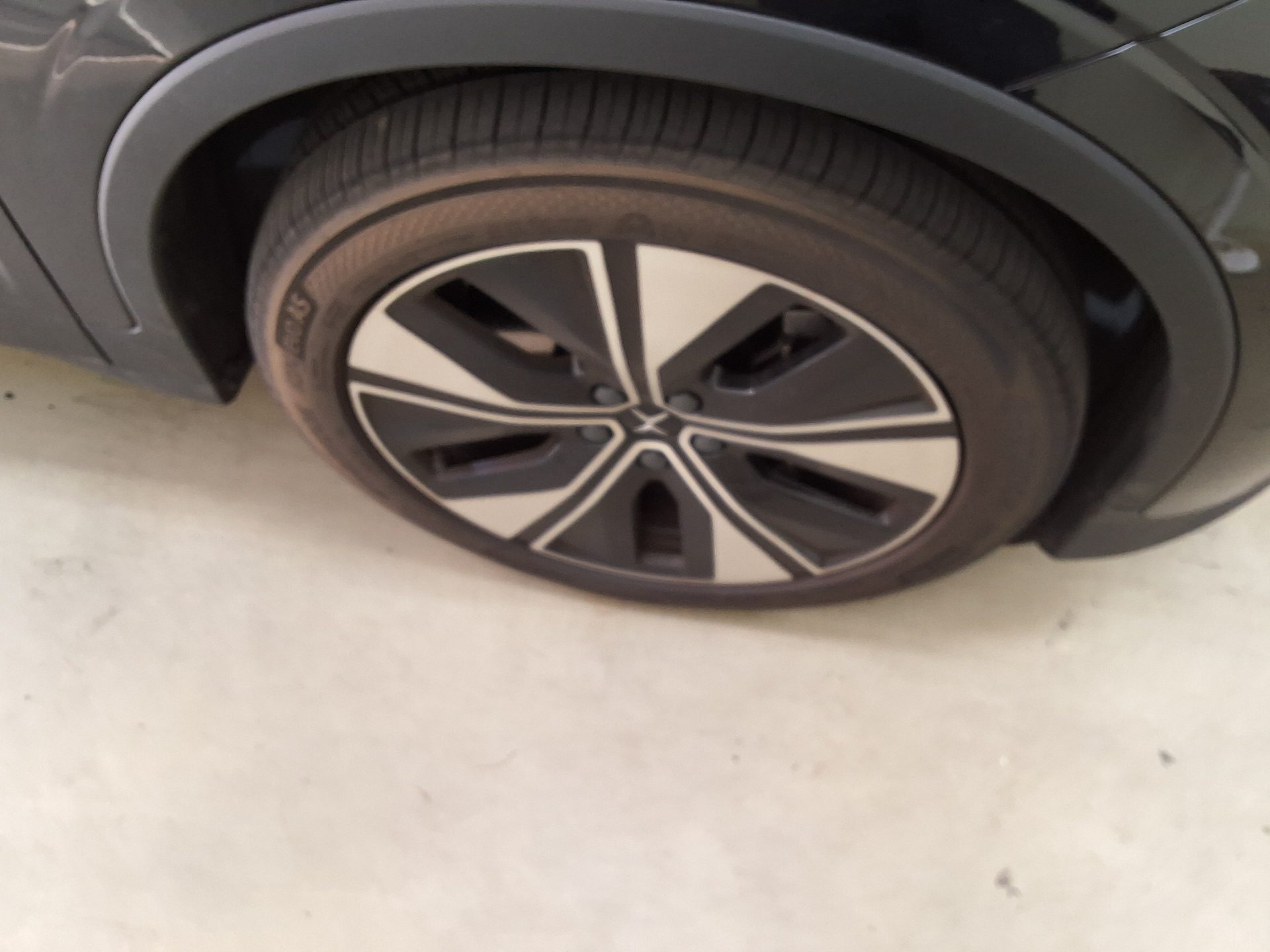 POLESTAR POLESTAR 2 LONG RANGE SINGLE MOTOR 2023 - zdjęcie 21