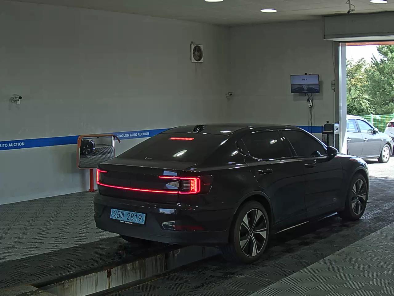 POLESTAR POLESTAR 2 LONG RANGE SINGLE MOTOR 2023 - zdjęcie 5