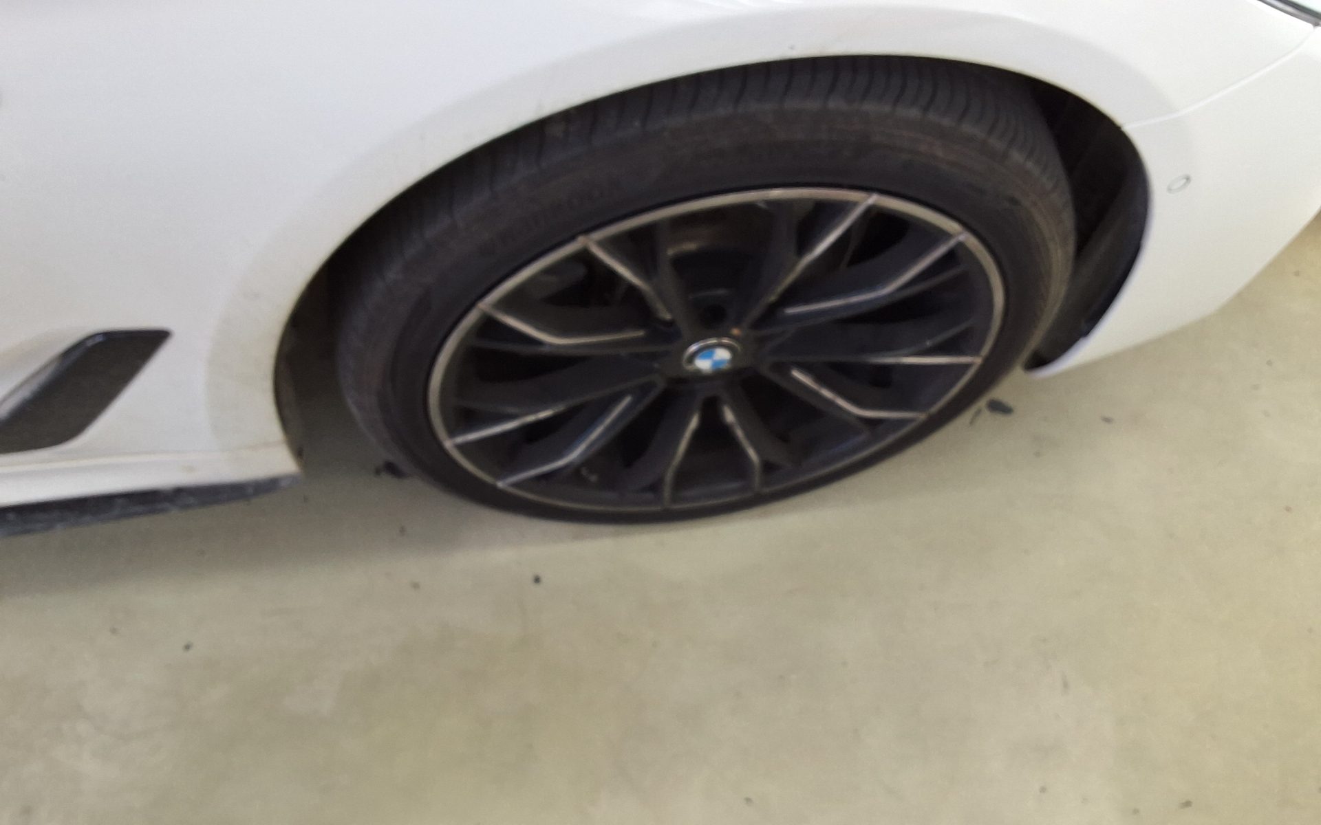 BMW 5 SERIES (7TH GEN) 520d M SPORT PACK PLUS 2017 - zdjęcie 27