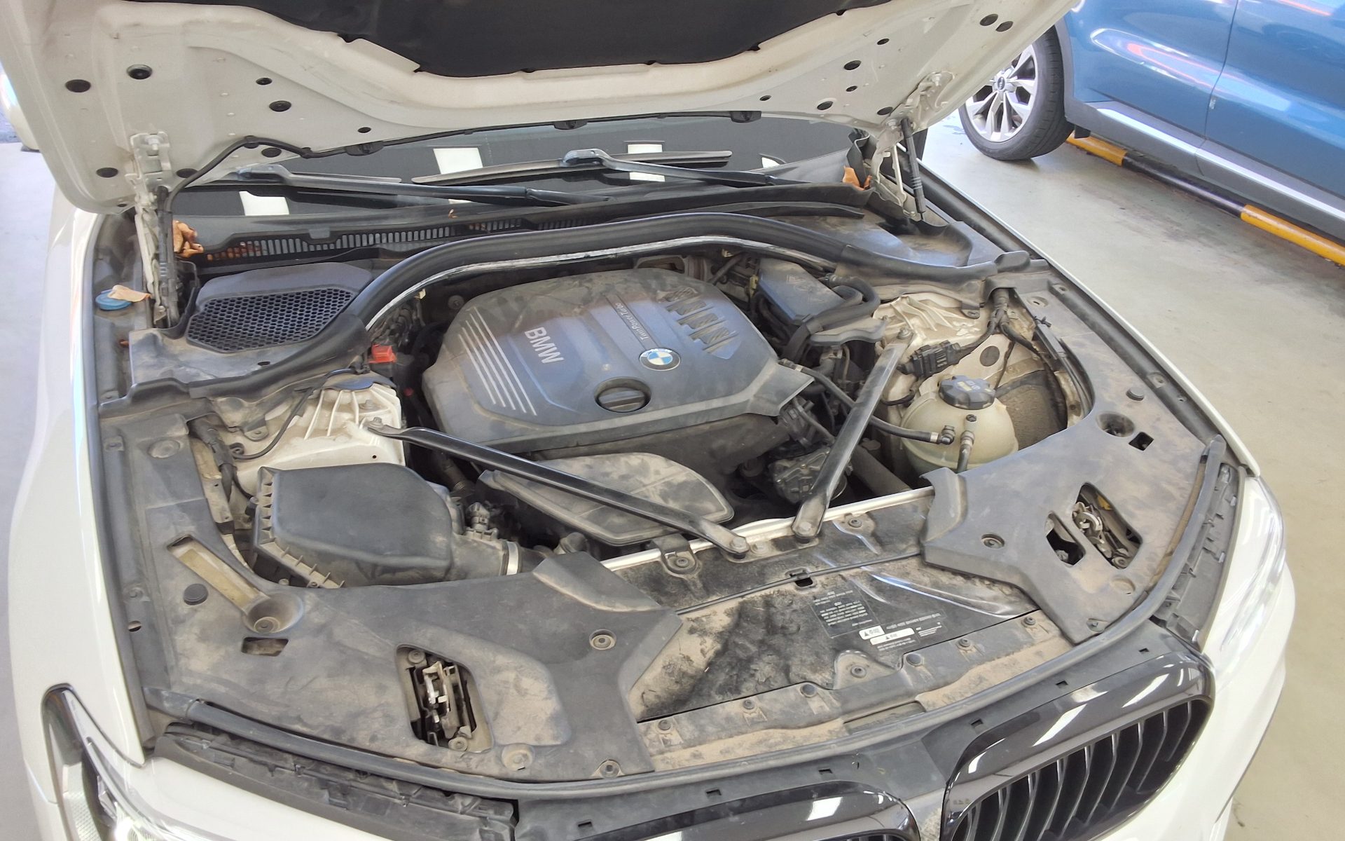 BMW 5 SERIES (7TH GEN) 520d M SPORT PACK PLUS 2017 - zdjęcie 22
