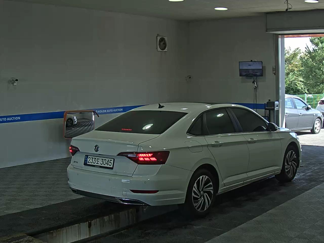 VOLKSWAGEN JETTA (7TH GEN) 1.4 TSI PRESTIGE 2021 - zdjęcie 5