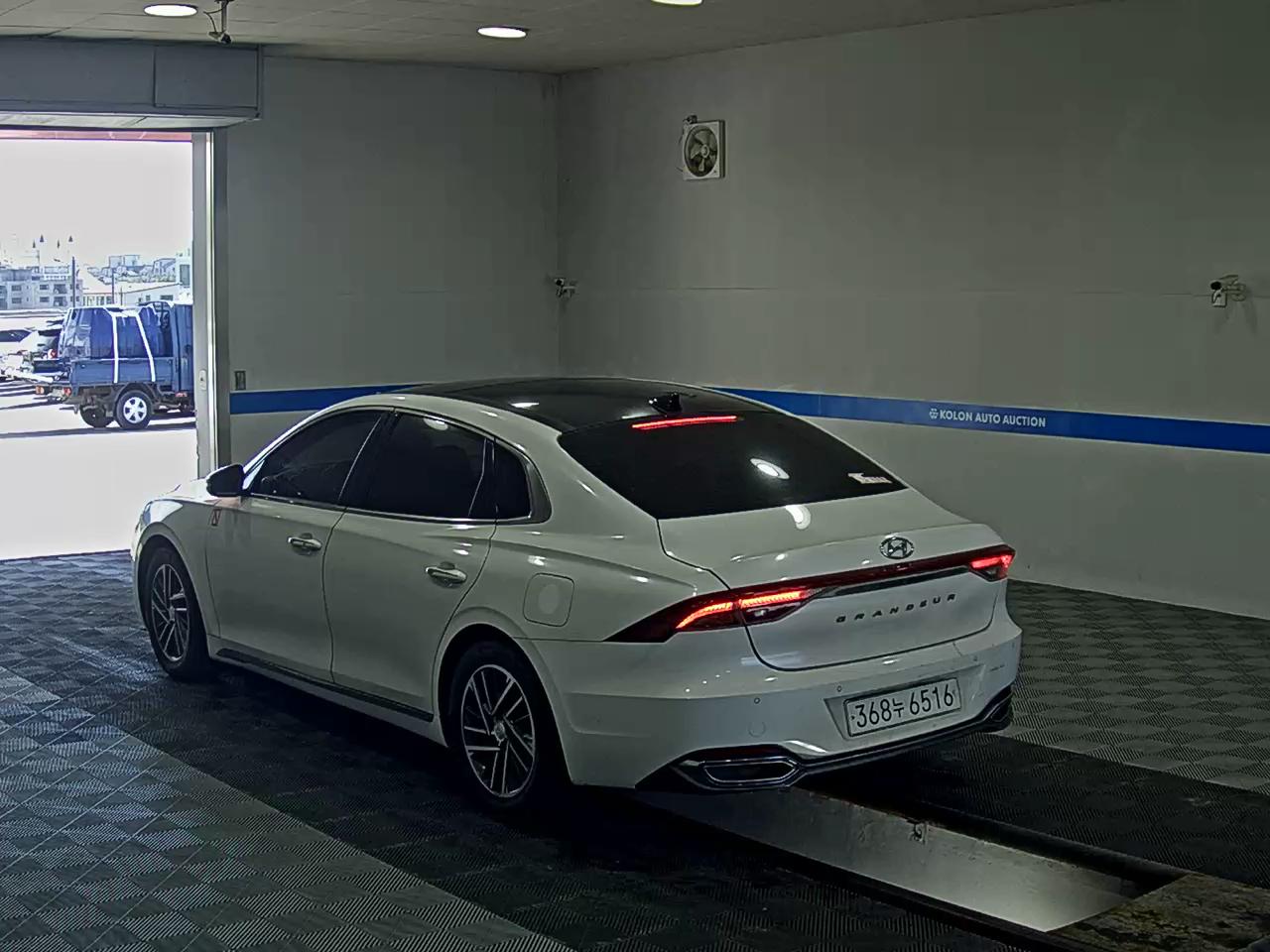 HYUNDAI THE NEW GRANDEUR IG LPi 3.0 RENTAL CAR PREMIUM 2021 - zdjęcie 6