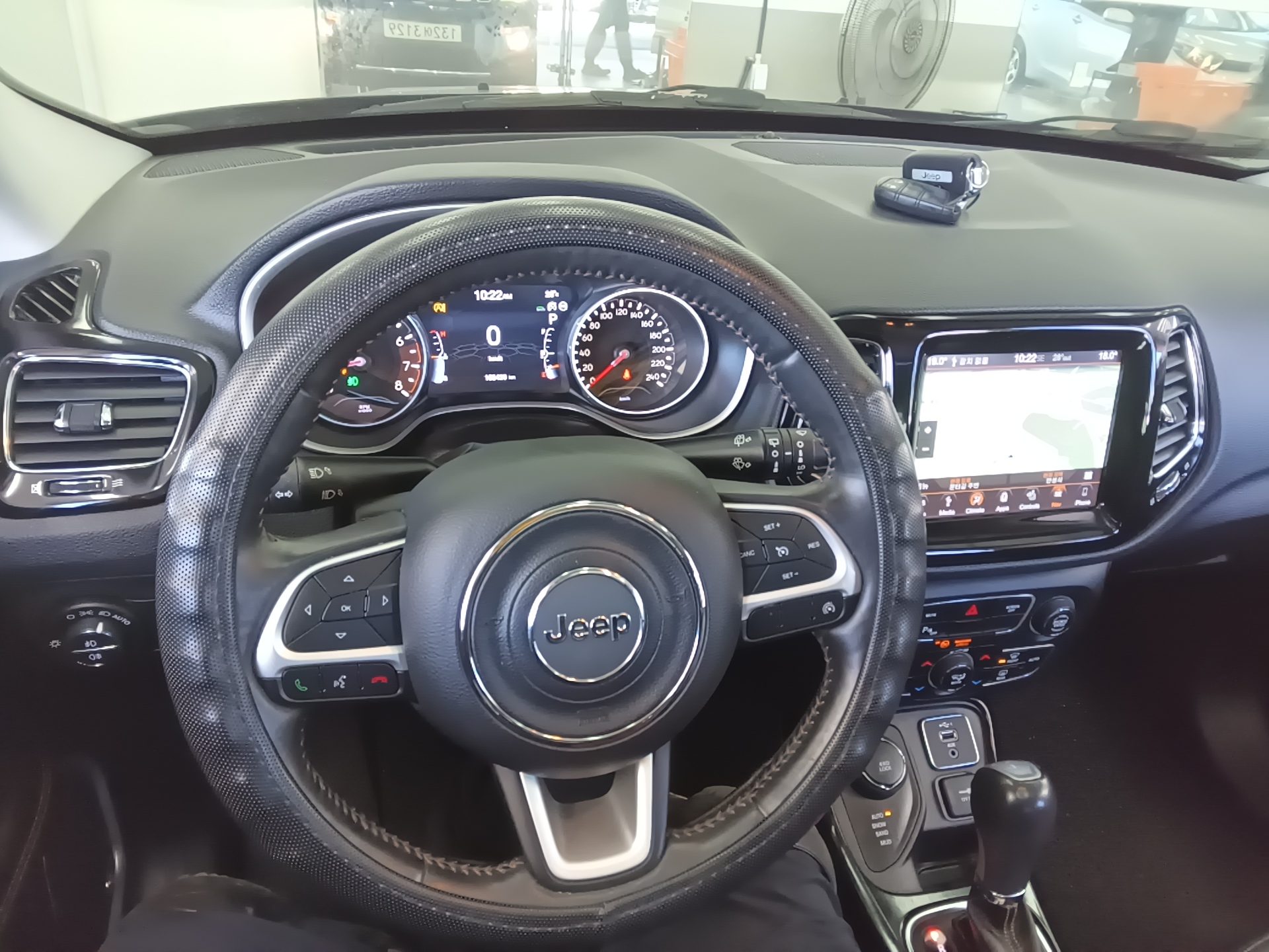 JEEP COMPASS (MP) 2.4 AWD LIMITED 2019 - zdjęcie 17