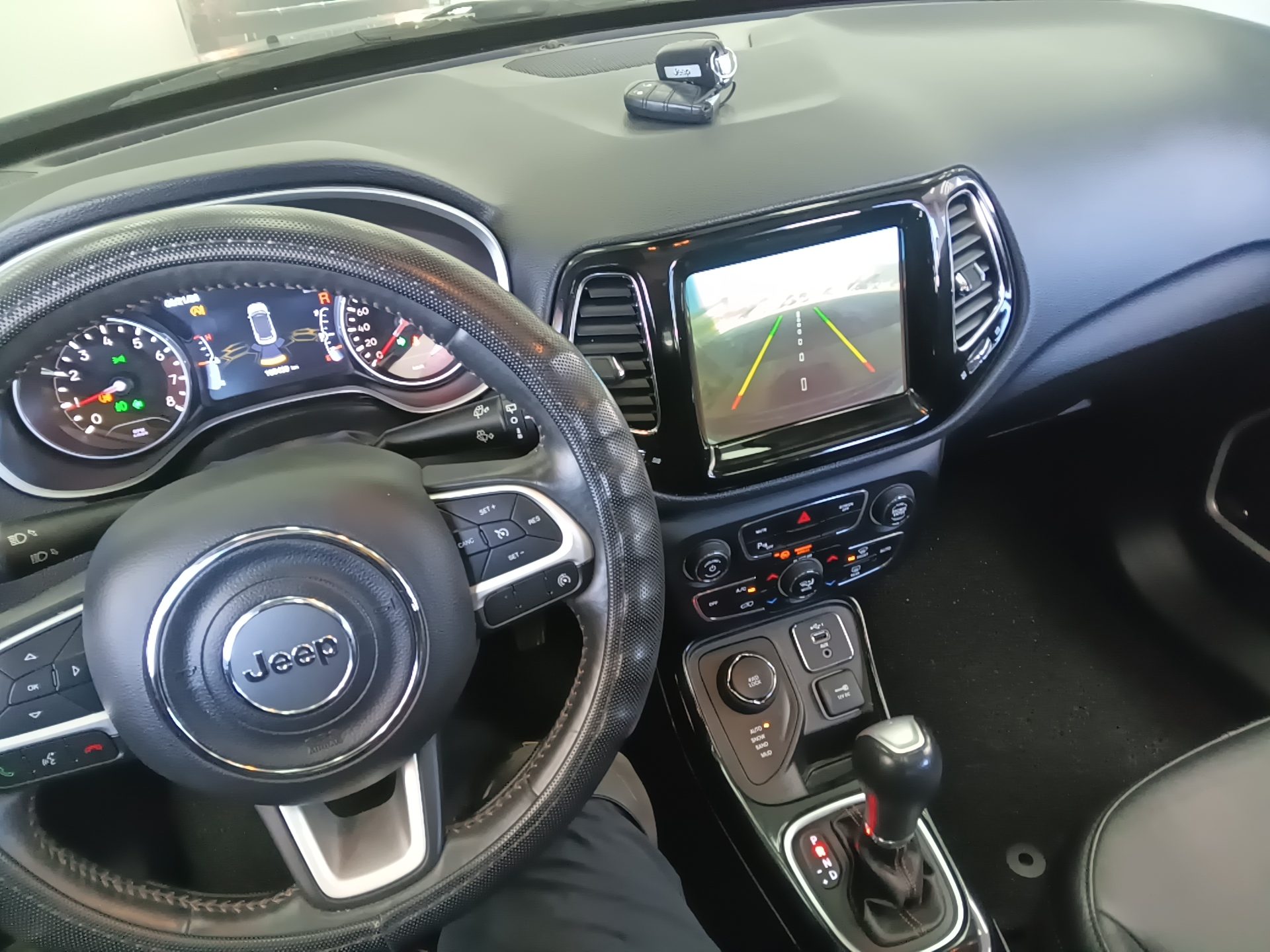 JEEP COMPASS (MP) 2.4 AWD LIMITED 2019 - zdjęcie 11