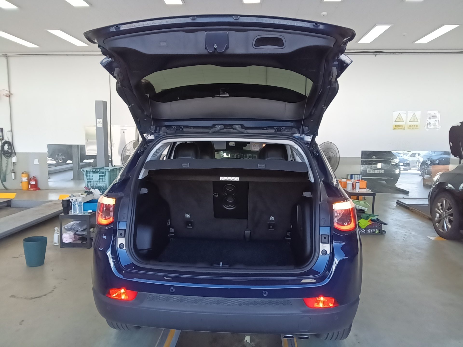 JEEP COMPASS (MP) 2.4 AWD LIMITED 2019 - zdjęcie 15
