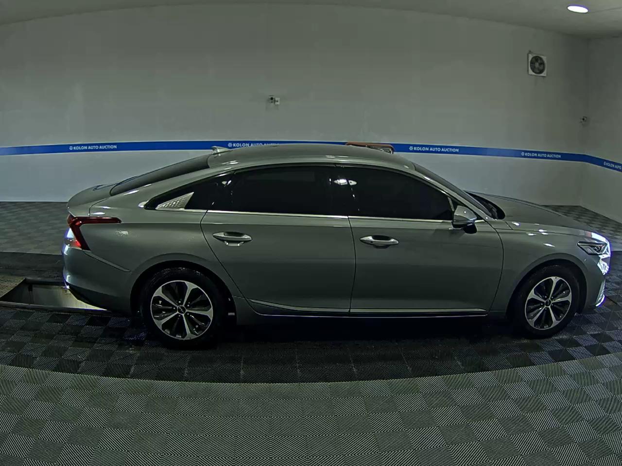 KIA K8 HYBRID HEV NOBLESSE 2022 - zdjęcie 4