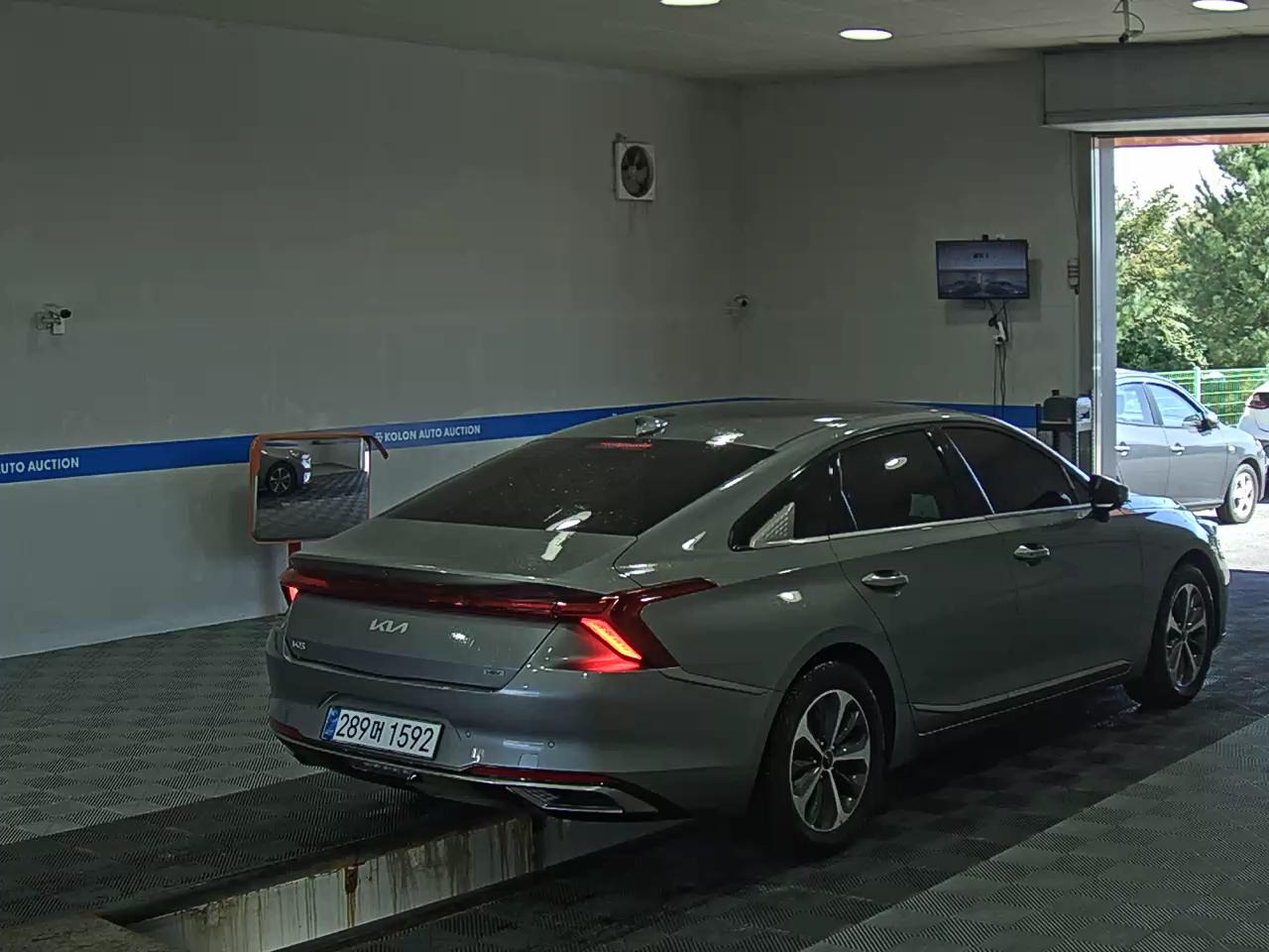 KIA K8 HYBRID HEV NOBLESSE 2022 - zdjęcie 5