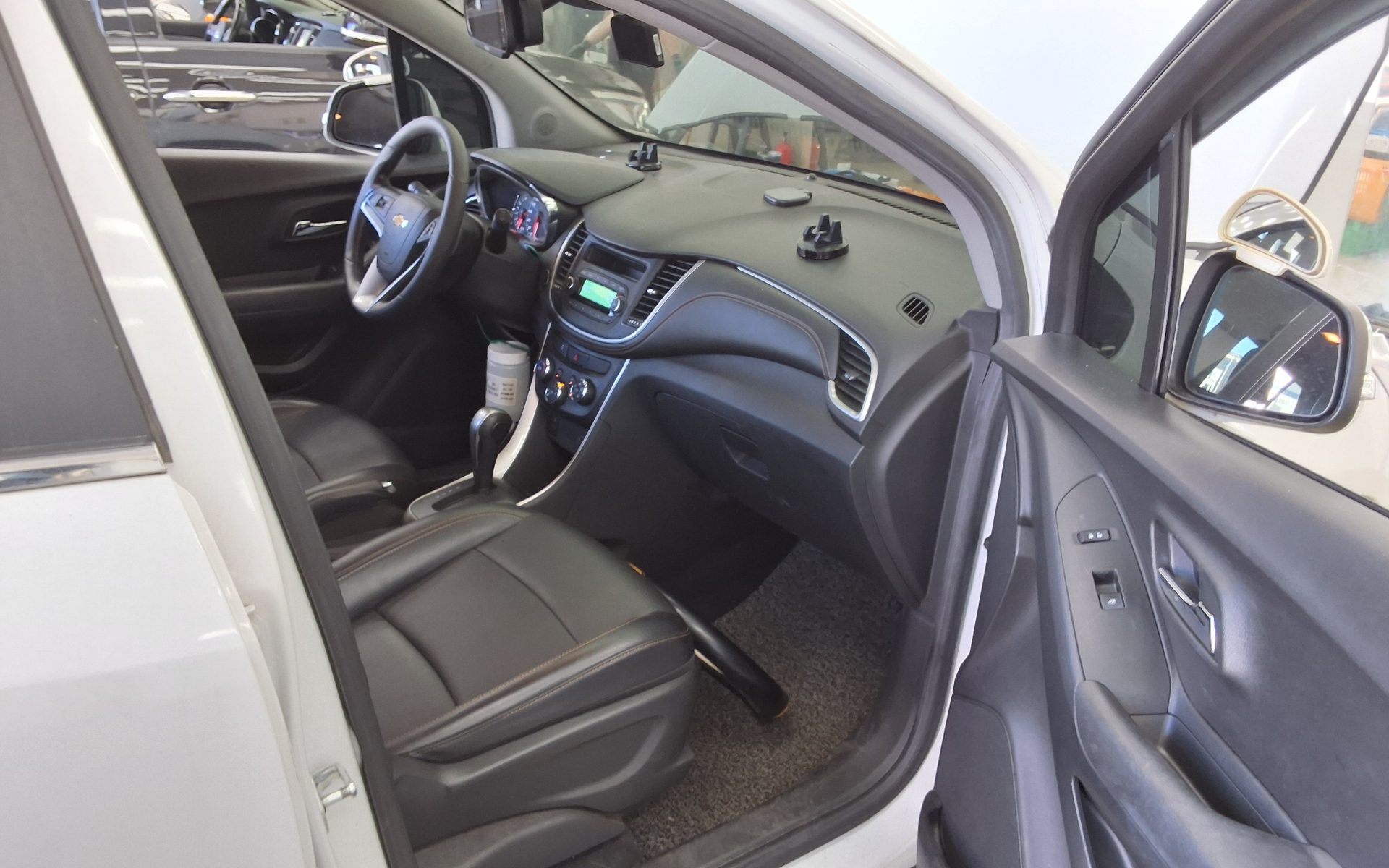 CHEVROLET (DAEWOO) THE NEW TRAX 1.4 TURBO LT CORE 2019 - zdjęcie 14