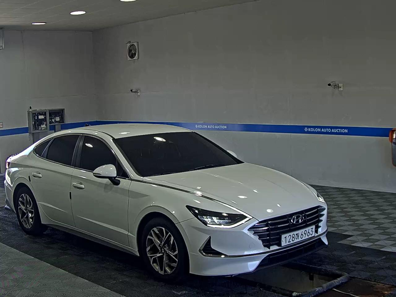 HYUNDAI SONATA (DN8) L2.0 RENTAL CAR SMART 2020 - zdjęcie 3