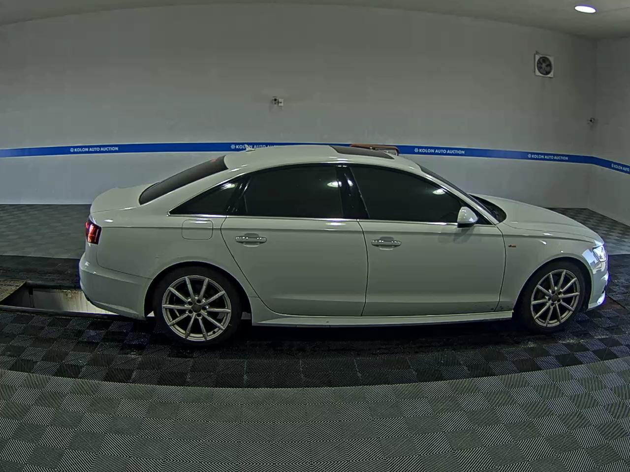 AUDI A6 (4TH GEN) 40 TFSI QUATTRO SPORTS 2016 - zdjęcie 4