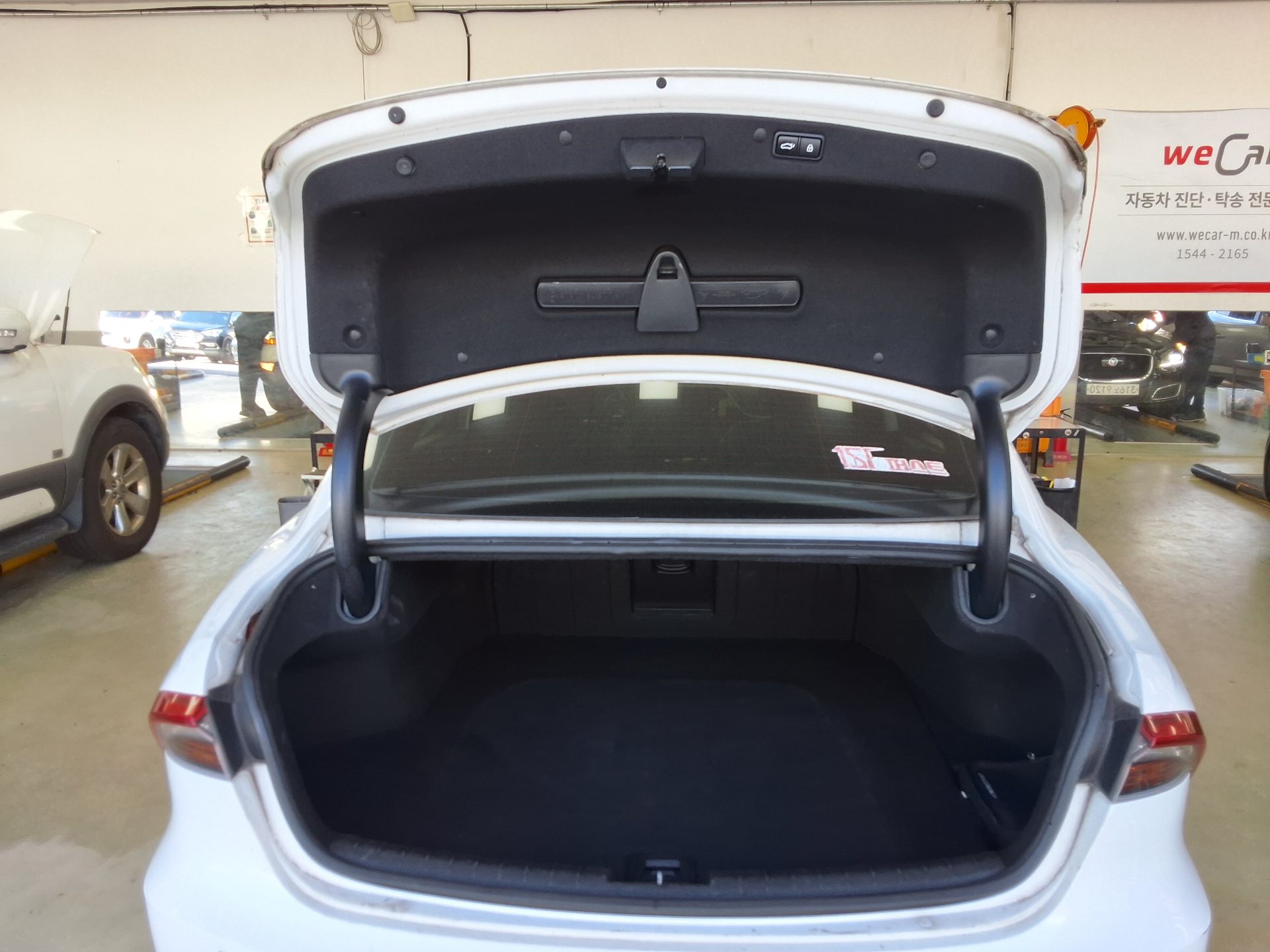 HYUNDAI THE NEW GRANDEUR IG LPi 3.0 RENTAL CAR PREMIUM 2021 - zdjęcie 16
