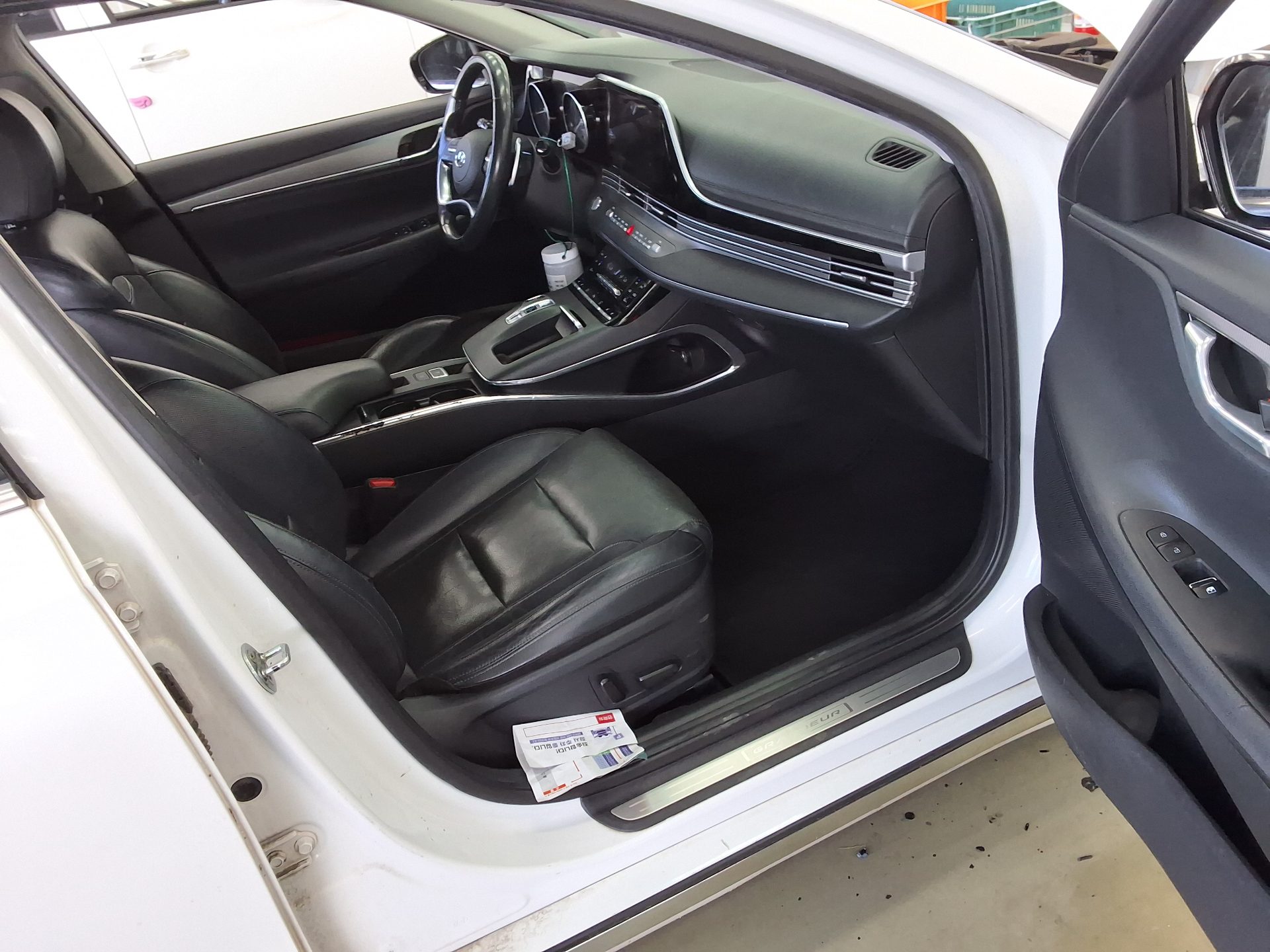 HYUNDAI THE NEW GRANDEUR IG LPi 3.0 RENTAL CAR PREMIUM 2021 - zdjęcie 15