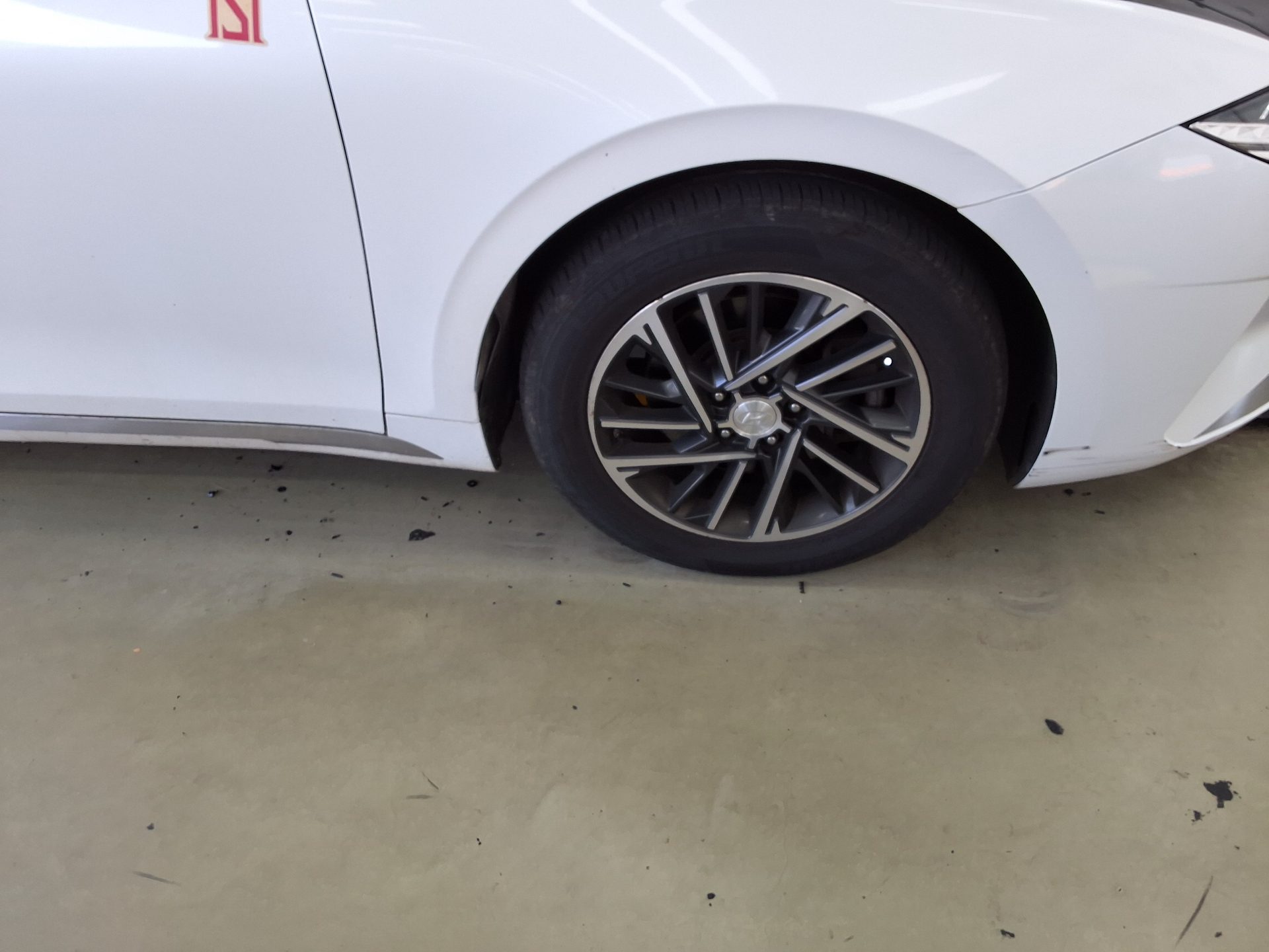HYUNDAI THE NEW GRANDEUR IG LPi 3.0 RENTAL CAR PREMIUM 2021 - zdjęcie 25