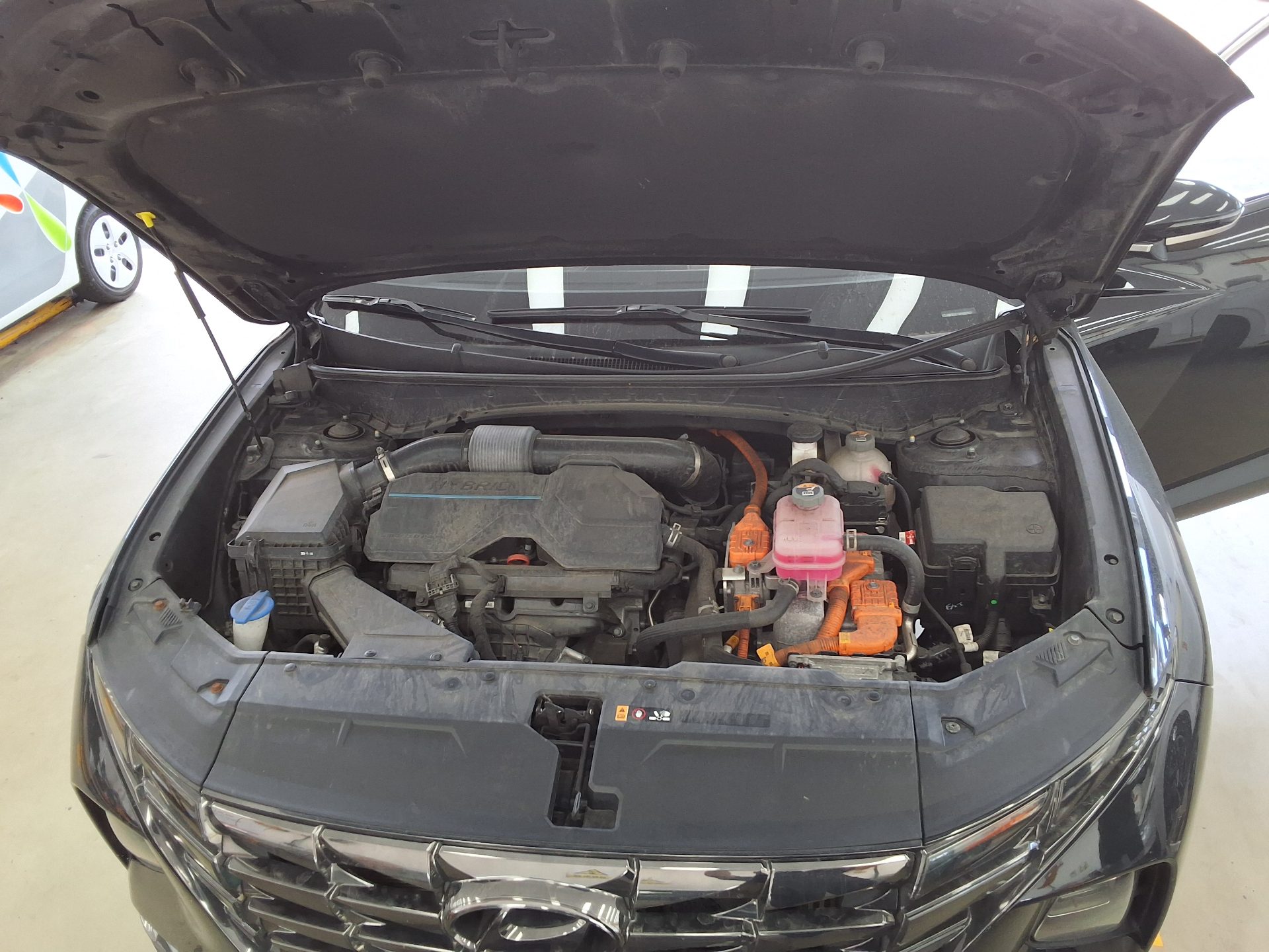 HYUNDAI THE ALL NEW TUCSON HYBRID 1.6 HEV 2WD INSPIRATION 2023 - zdjęcie 20
