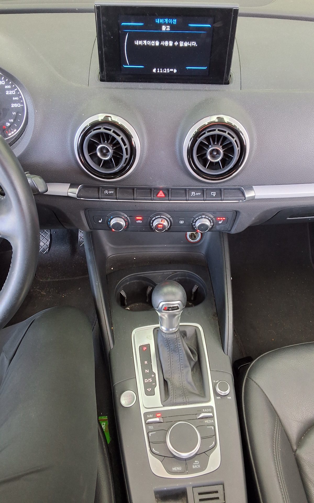 AUDI A3 (3RD GEN) 25 TDI SPORTBACK DYNAMIC 2015 - zdjęcie 18
