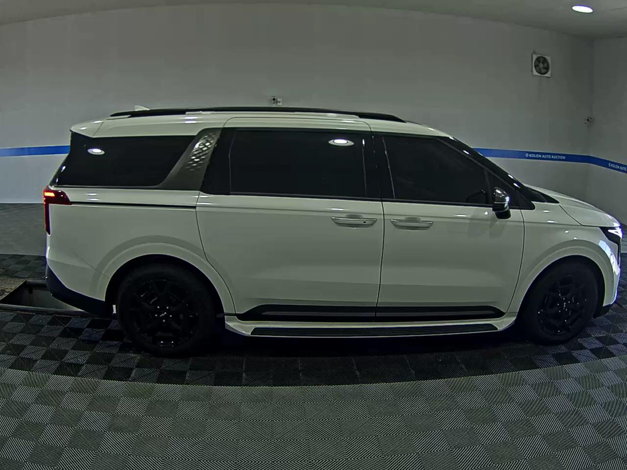 KIA THE NEW CARNIVAL HYBRID (KA4) 1.6 HEV 7-SEATER SIGNATURE GRAVITY 2025 - zdjęcie 4