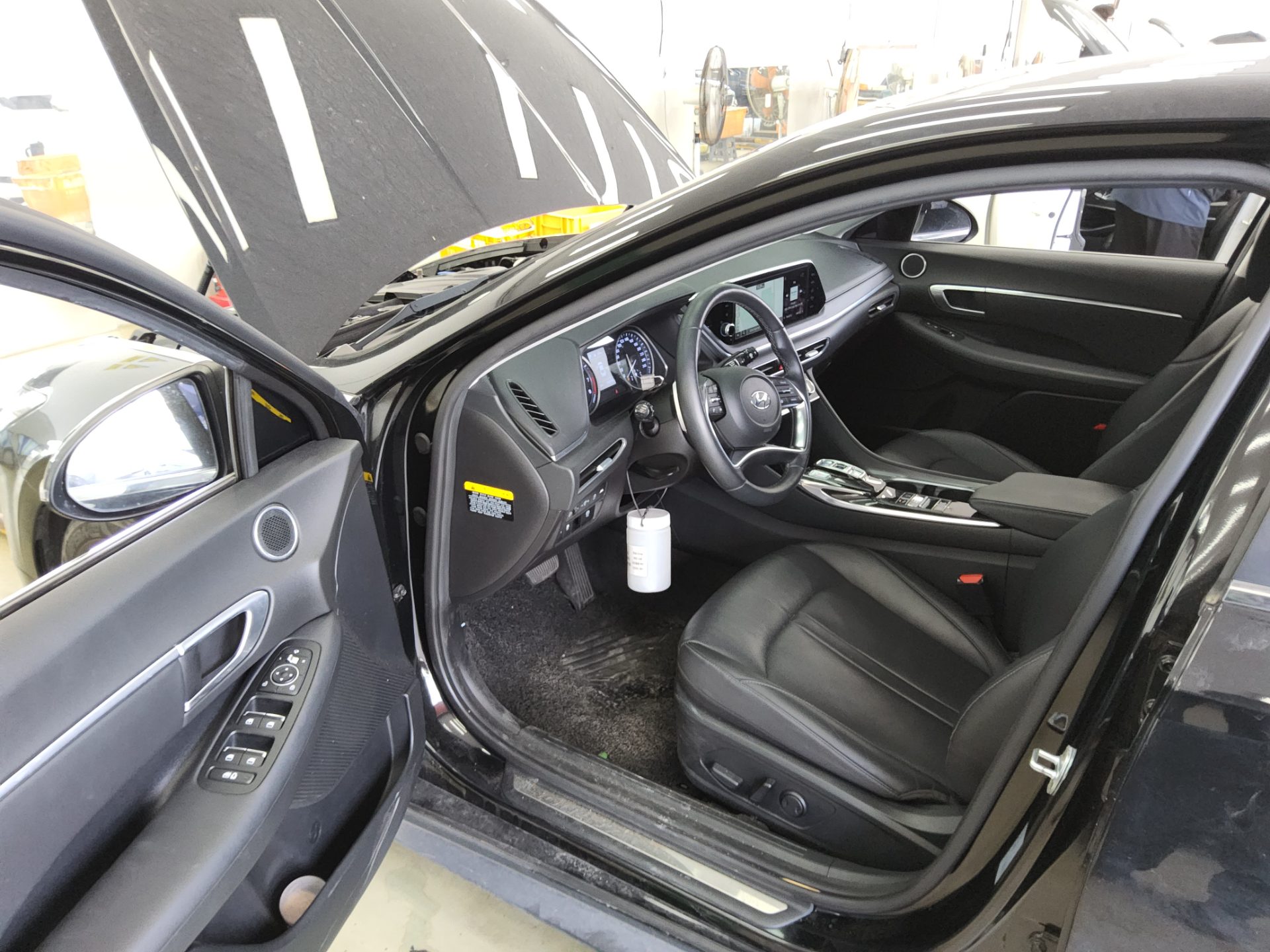 HYUNDAI SONATA (DN8) G2.0 PREMIUM FAMILY 2020 - zdjęcie 10
