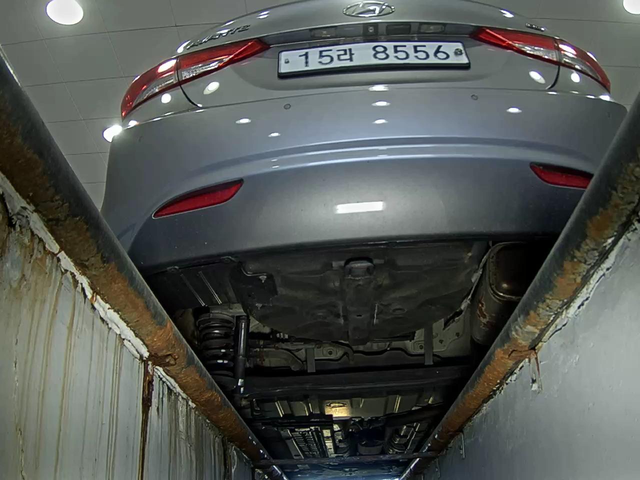 HYUNDAI AVANTE MD M16 GDi AVENUE 2014 - zdjęcie 8