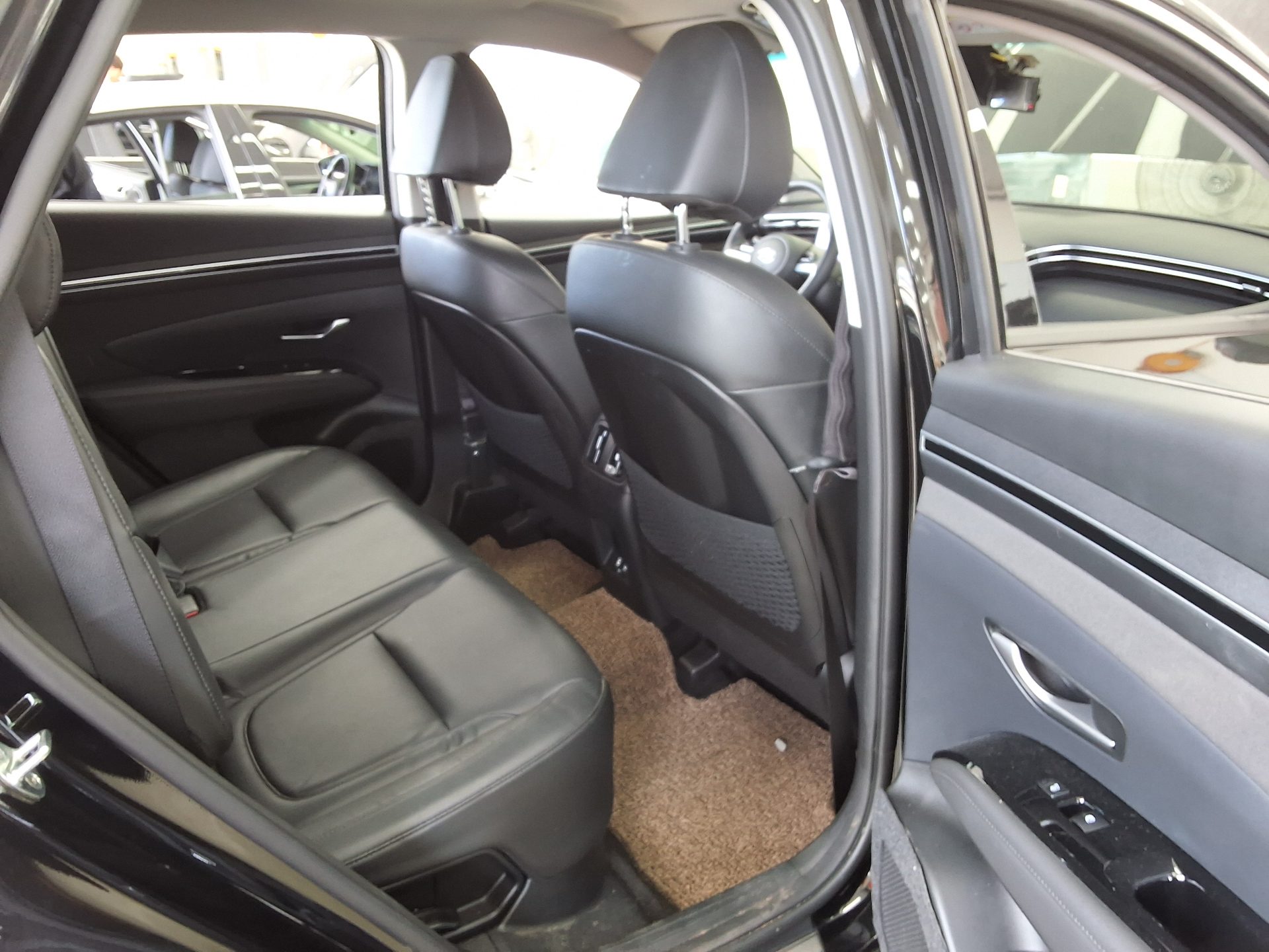 HYUNDAI THE ALL NEW TUCSON HYBRID 1.6 HEV 2WD INSPIRATION 2023 - zdjęcie 14