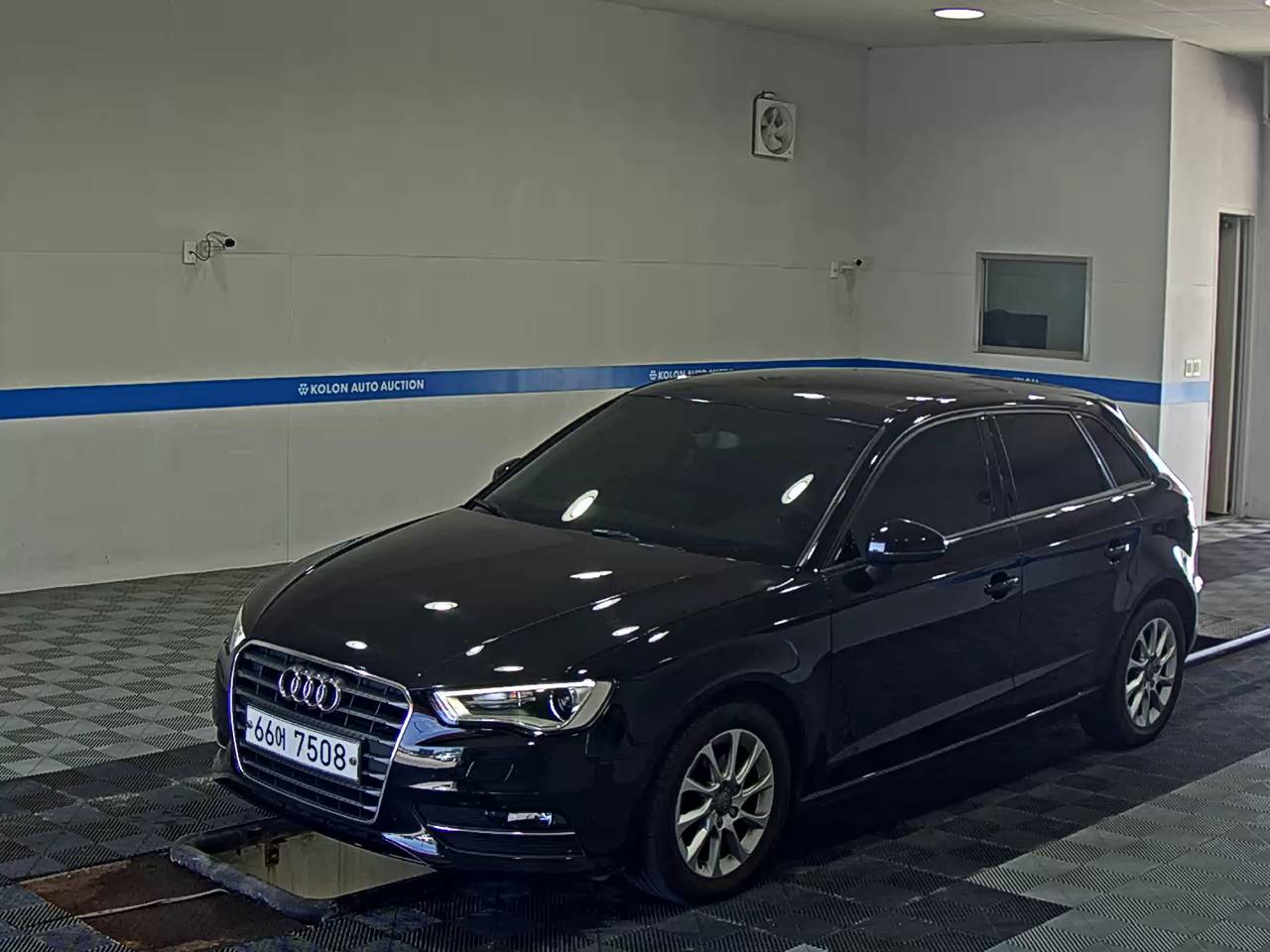AUDI A3 (3RD GEN) 25 TDI SPORTBACK DYNAMIC 2015 - zdjęcie 2
