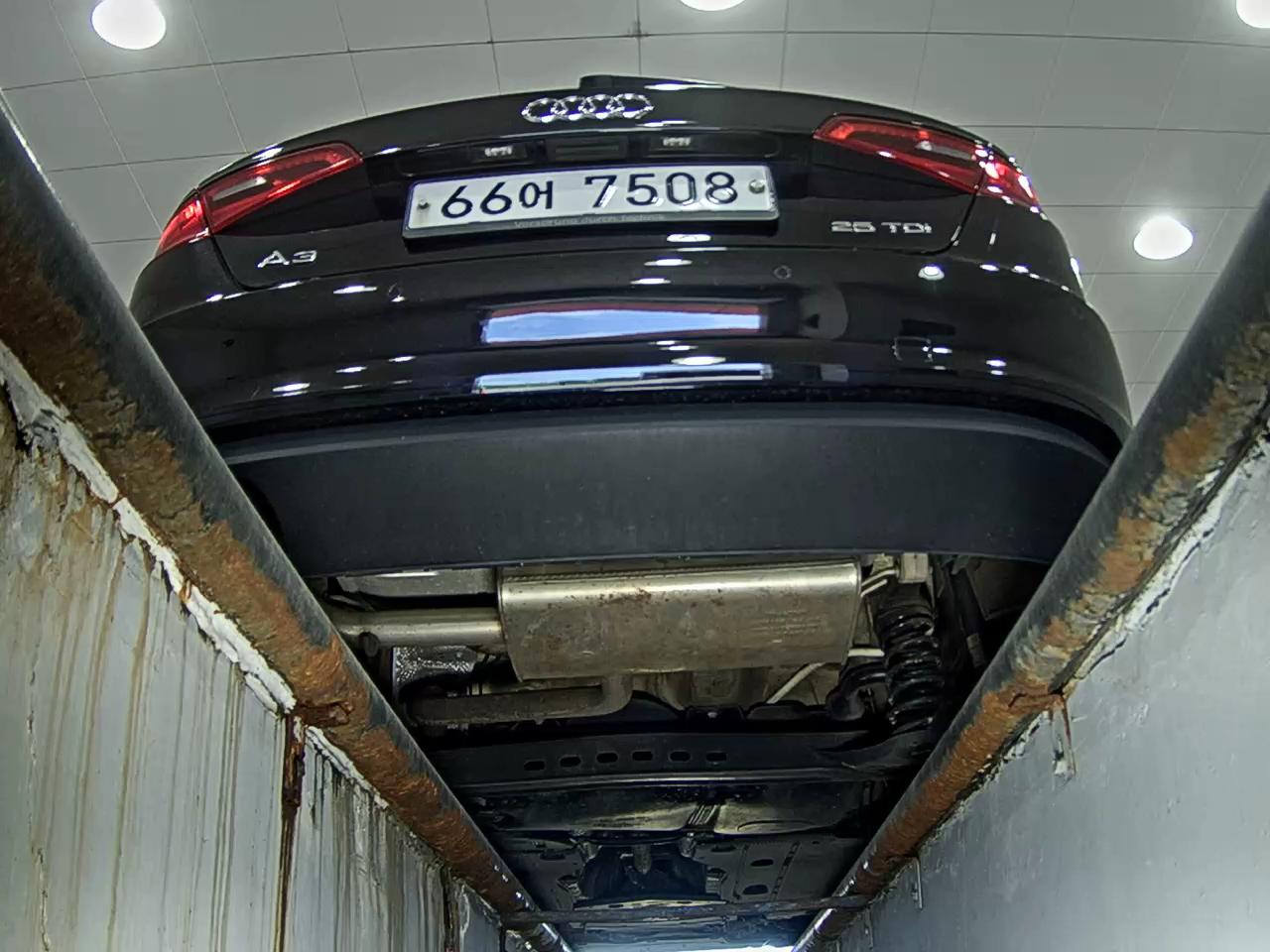 AUDI A3 (3RD GEN) 25 TDI SPORTBACK DYNAMIC 2015 - zdjęcie 8