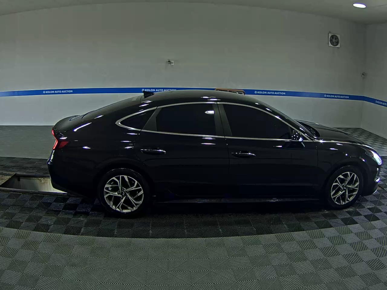 HYUNDAI SONATA (DN8) G2.0 PREMIUM FAMILY 2020 - zdjęcie 4