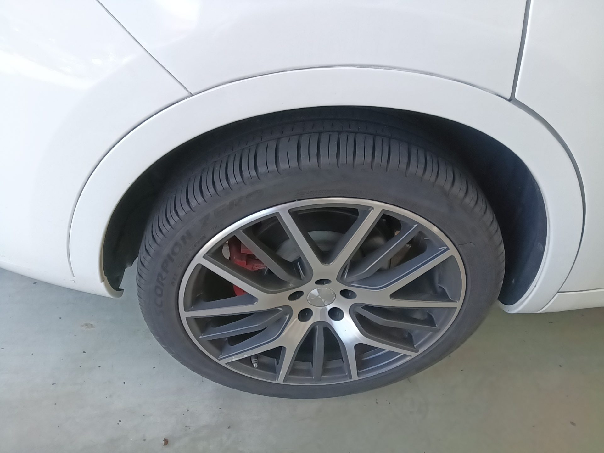 MASERATI LEVANTE 3.0 DIESEL 2017 - zdjęcie 25