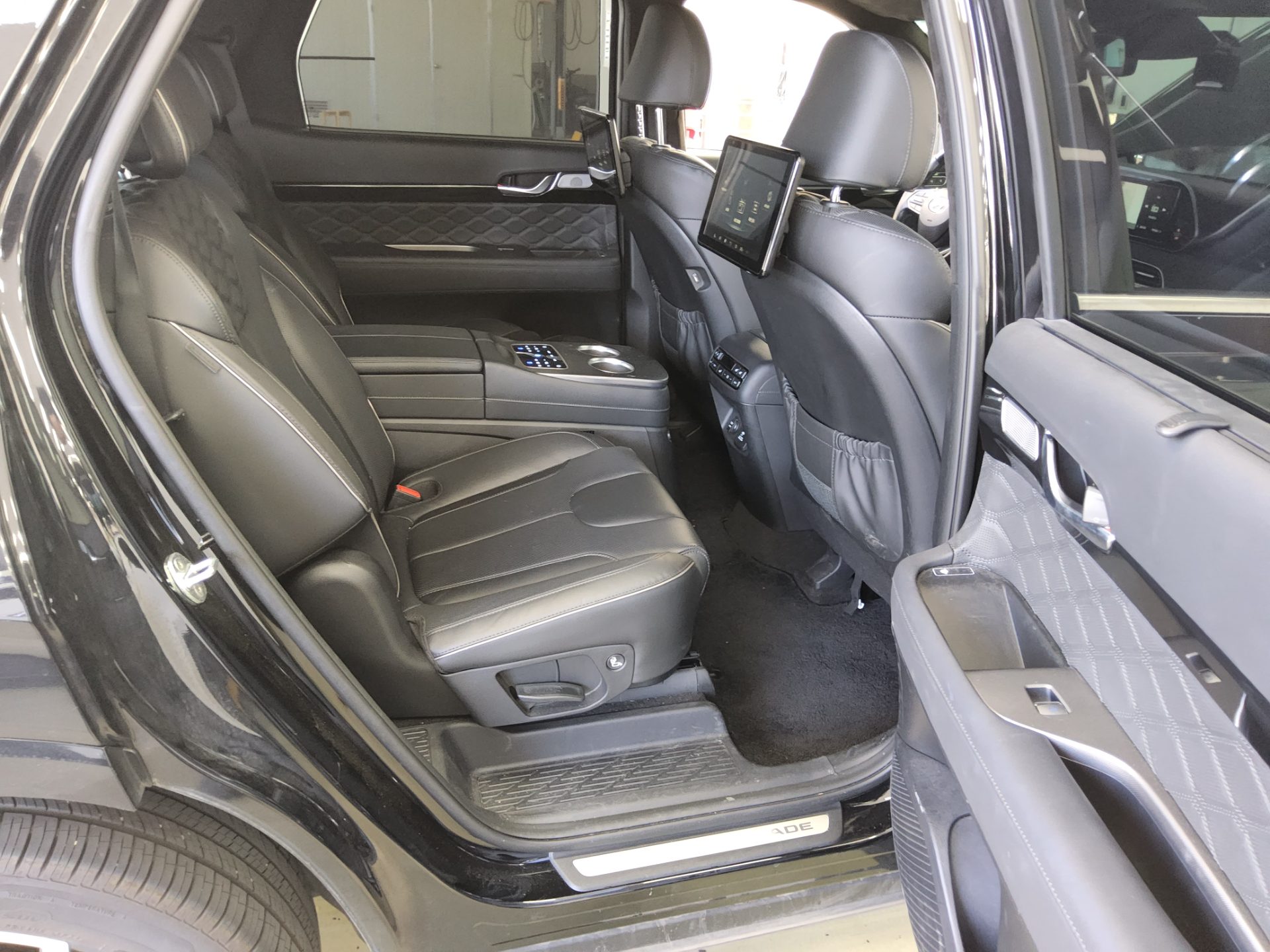HYUNDAI PALISADE 3.8 GASOLINE AWD VIP 2022 - zdjęcie 13