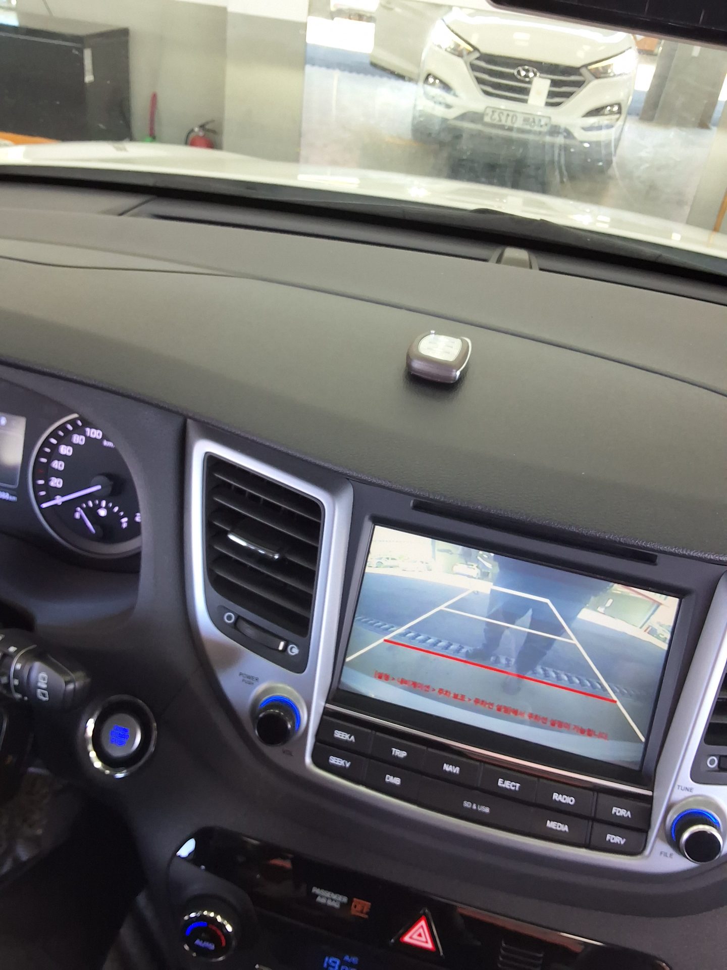 HYUNDAI ALL NEW TUCSON DIESEL R2.0 2WD MODERN 2017 - zdjęcie 17