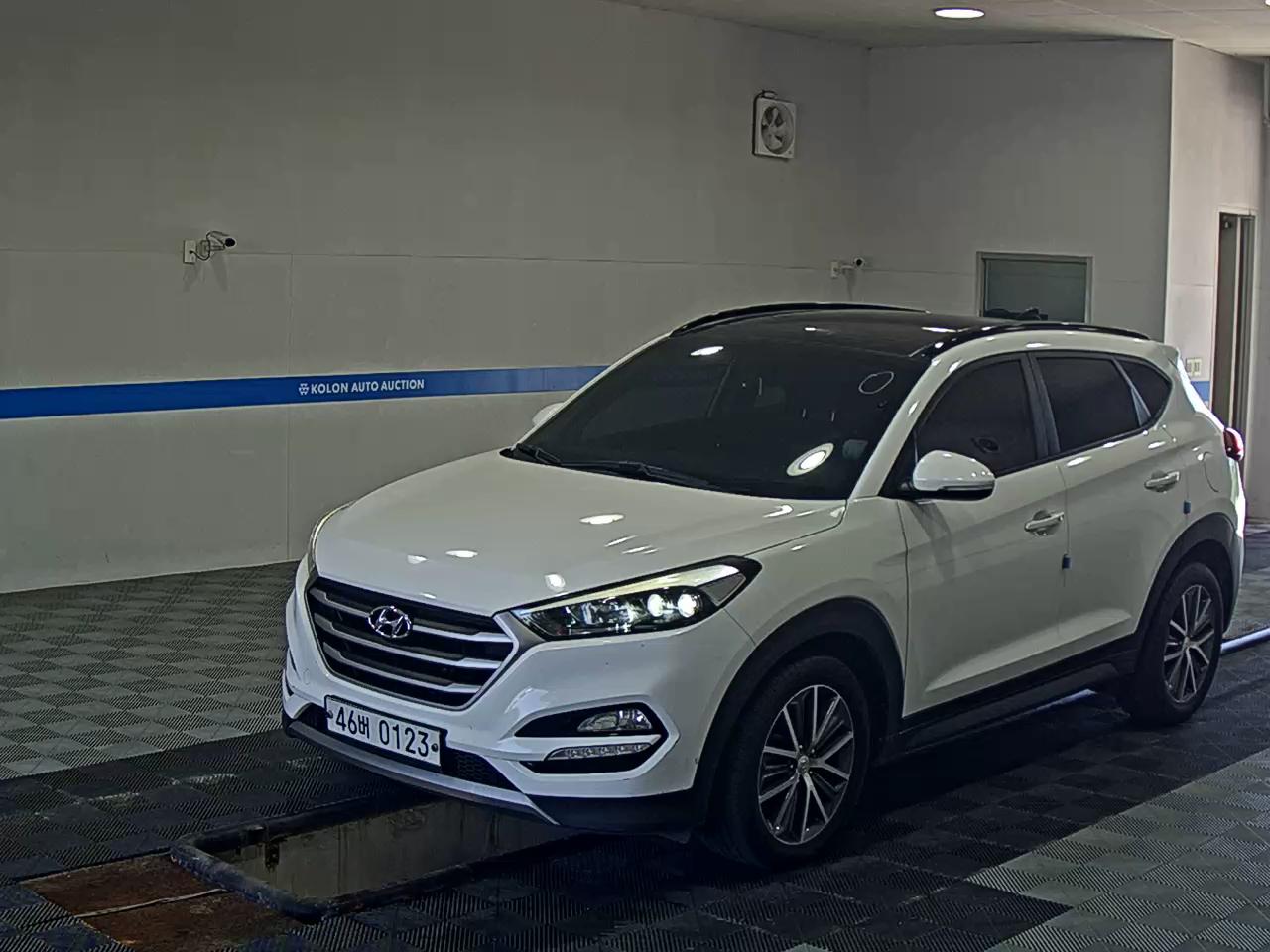 HYUNDAI ALL NEW TUCSON DIESEL R2.0 2WD MODERN 2017 - zdjęcie 2