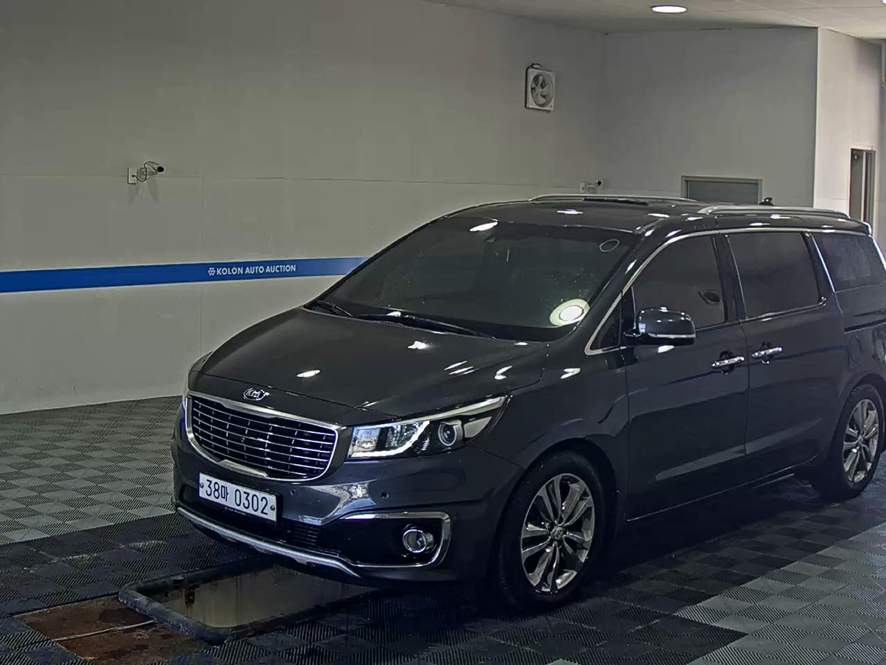 KIA ALL NEW CARNIVAL 7-SEATER LIMOUSINE DIESEL PRESIDENT 2017 - zdjęcie 2