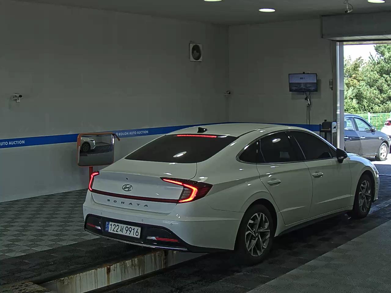 HYUNDAI SONATA (DN8) G2.0 PREMIUM PLUS 2022 - zdjęcie 5