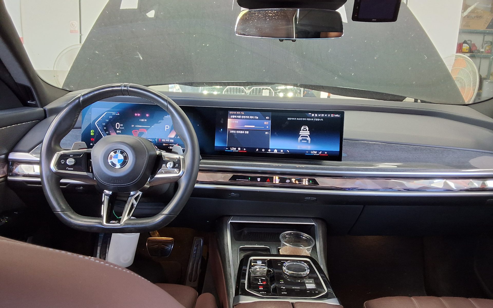 BMW 7 SERIES (7TH GEN) 740i xDRIVE M SPORT 2024 - zdjęcie 11