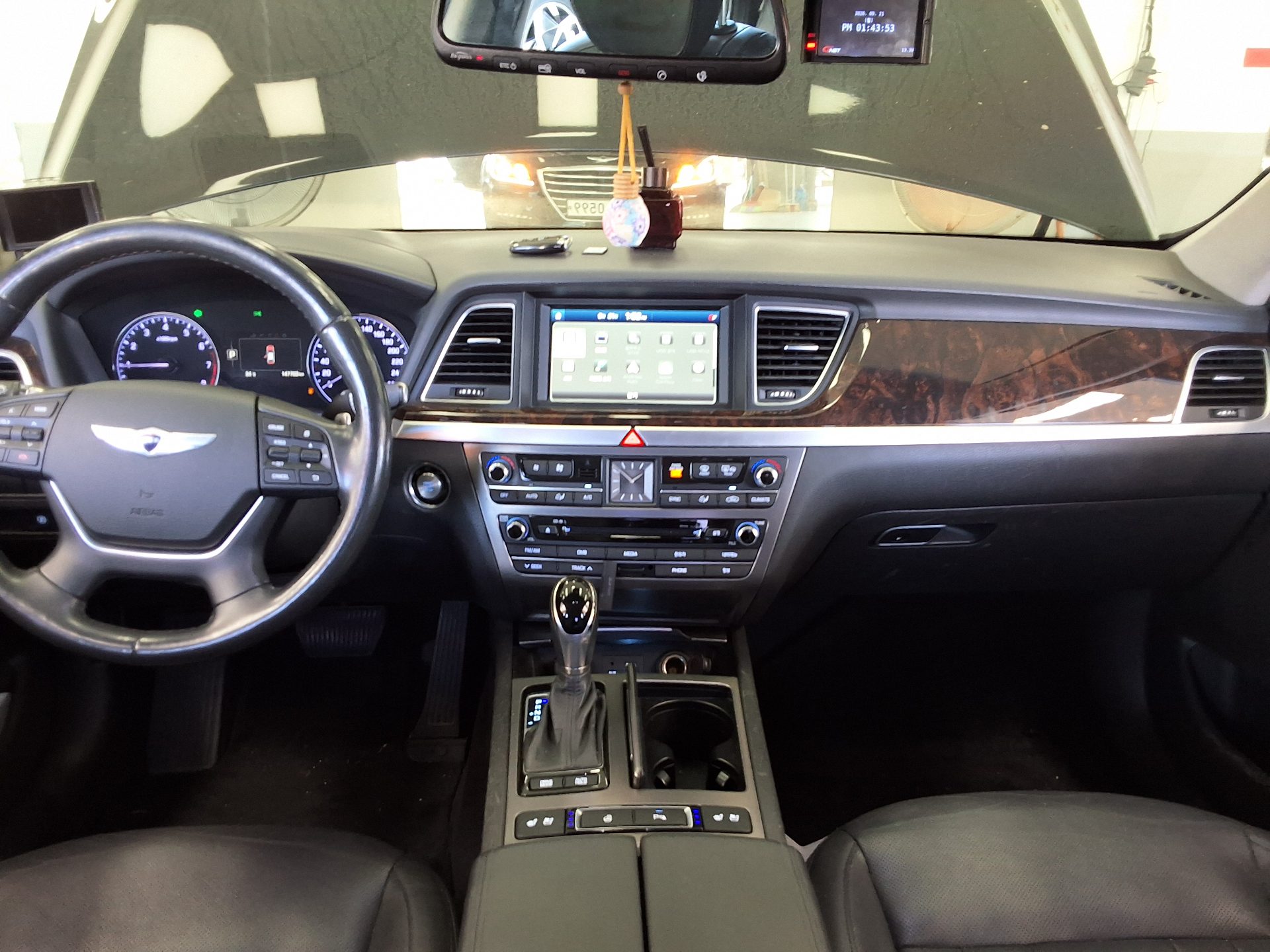 HYUNDAI GENESIS DH G330 MODERN 2016 - zdjęcie 12