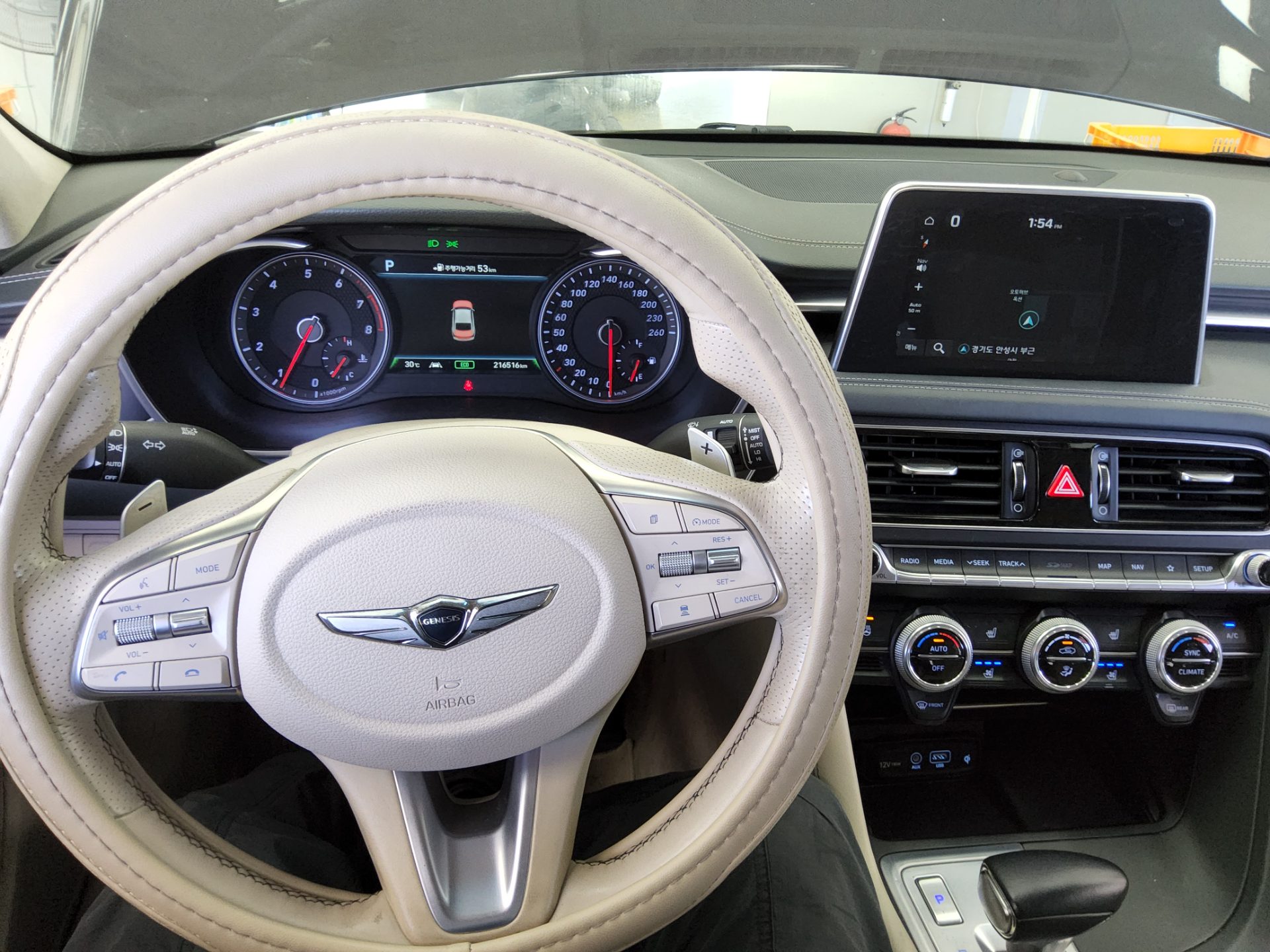 GENESIS G70 2.0T SUPREME 2018 - zdjęcie 17