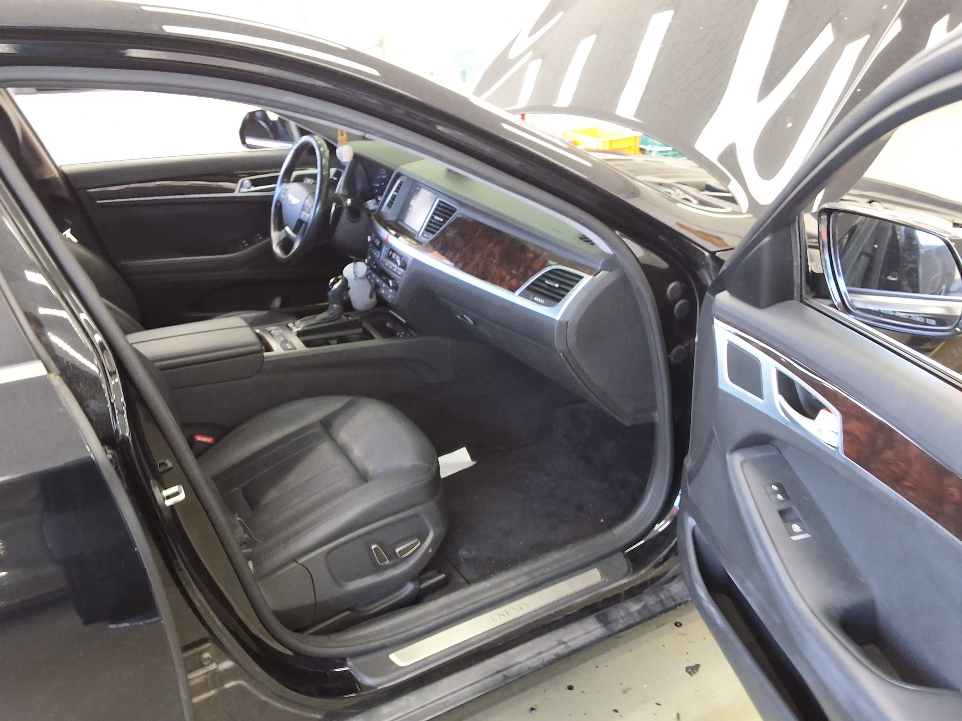 HYUNDAI GENESIS DH G330 MODERN 2016 - zdjęcie 15