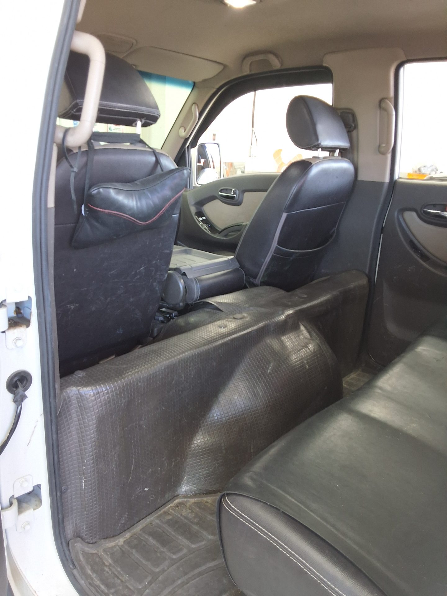 HYUNDAI PORTER II CRDi DOUBLE CAB EXTRA LONG WHEELBASE PREMIUM 2018 - zdjęcie 12