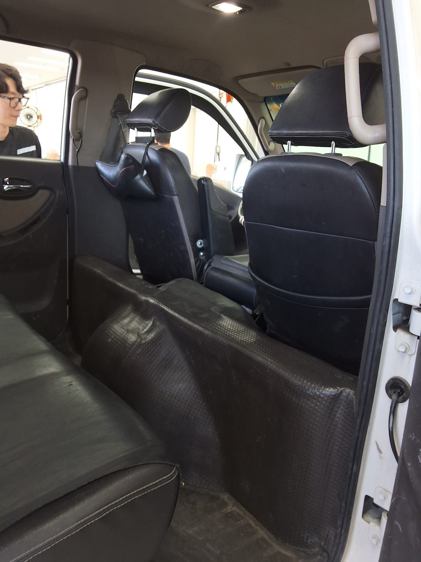 HYUNDAI PORTER II CRDi DOUBLE CAB EXTRA LONG WHEELBASE PREMIUM 2018 - zdjęcie 13