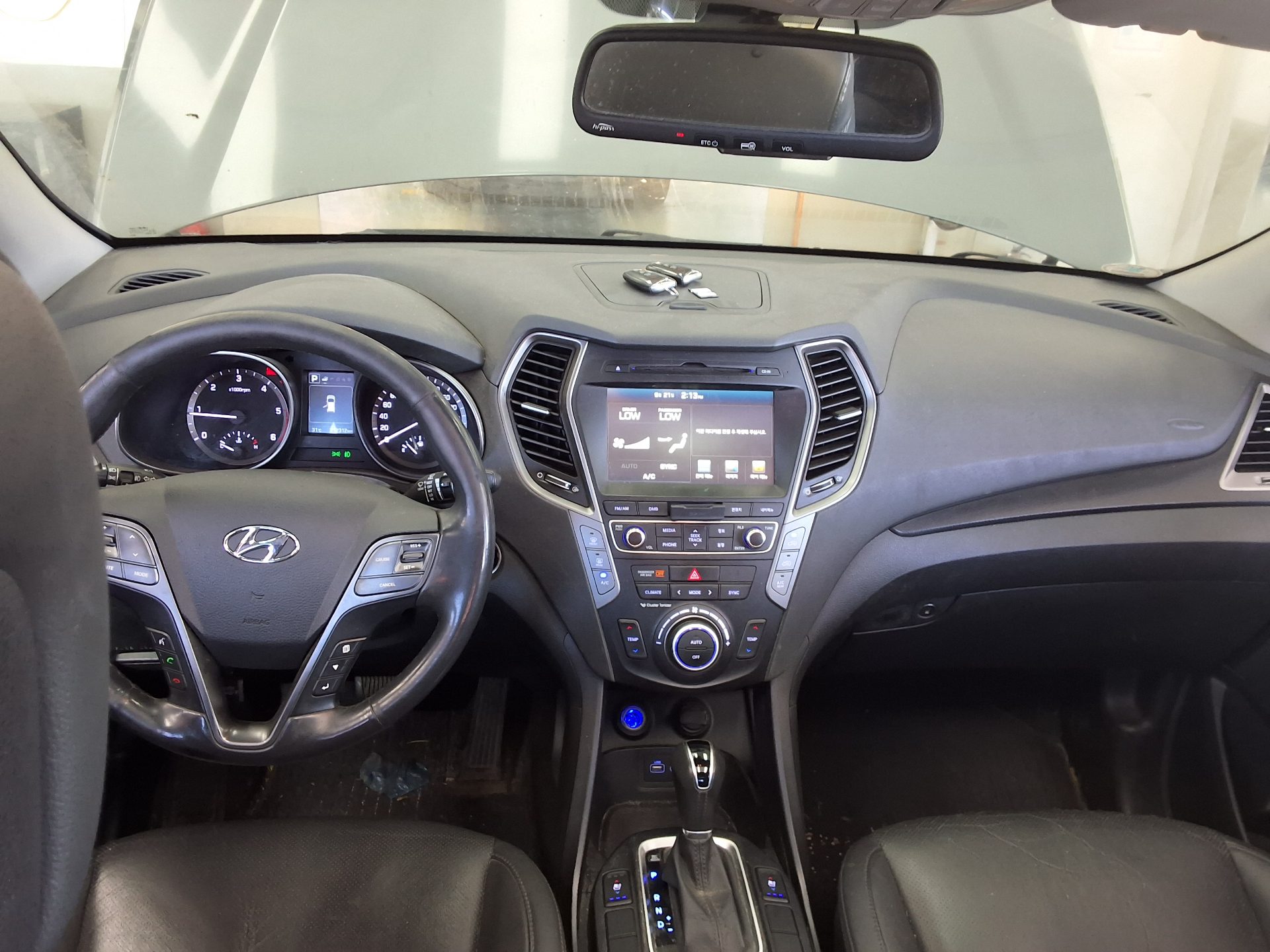 HYUNDAI SANTA FE THE PRIME DIESEL R2.0 2WD PREMIUM 2016 - zdjęcie 11