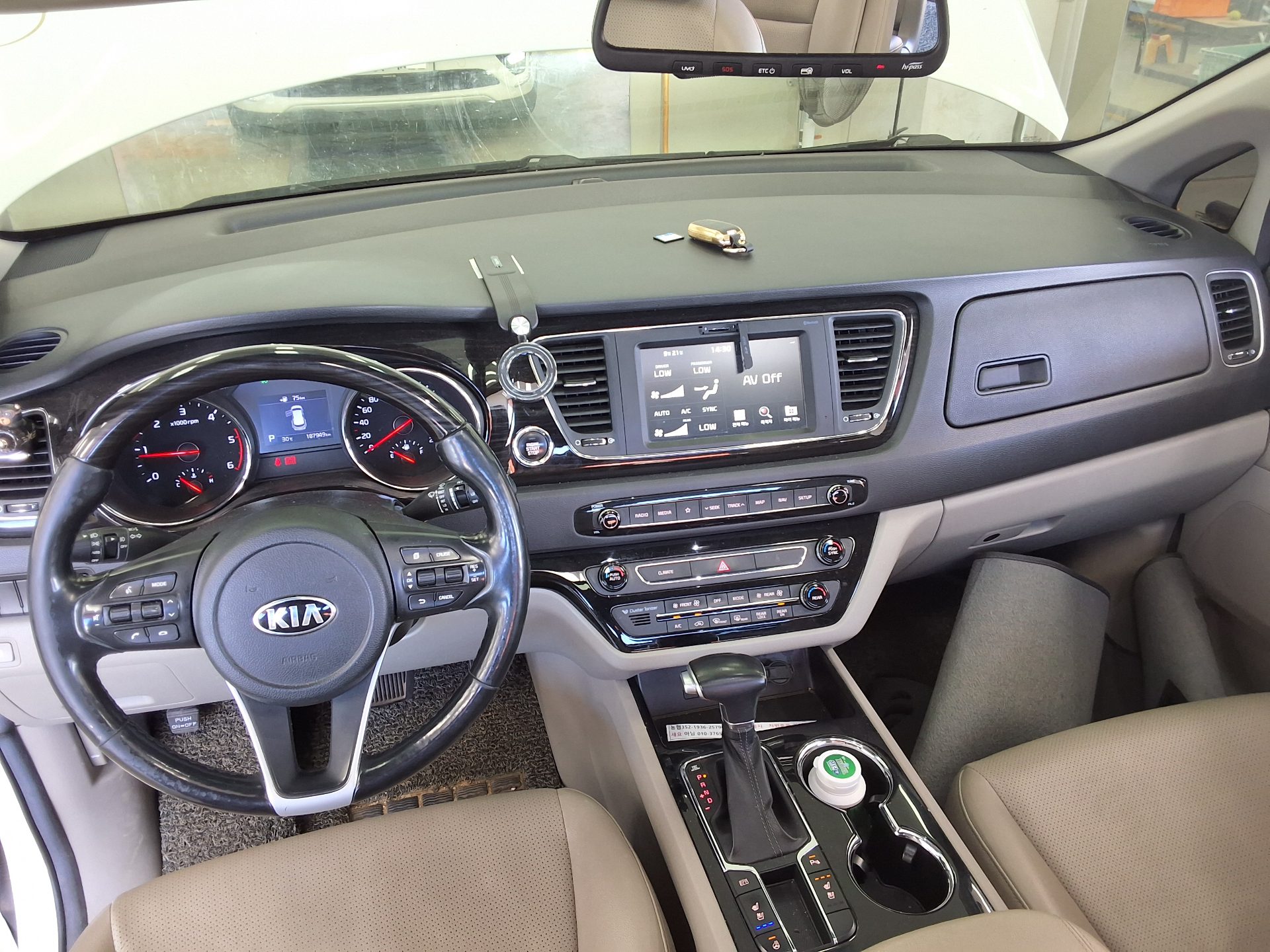 KIA THE NEW CARNIVAL 9-SEATER DIESEL PRESTIGE 2019 - zdjęcie 11