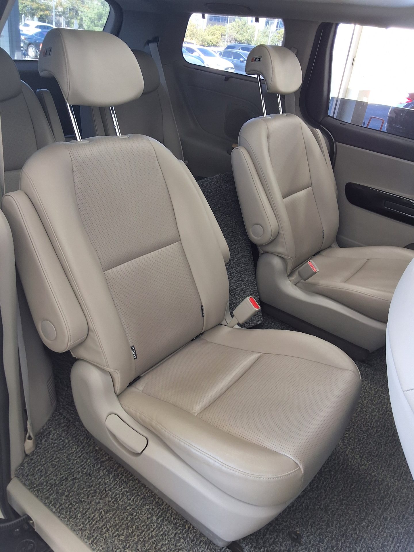 KIA THE NEW CARNIVAL 9-SEATER DIESEL PRESTIGE 2019 - zdjęcie 13