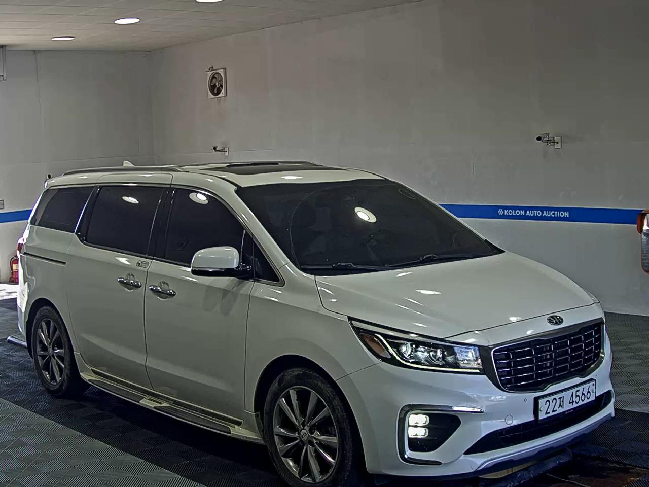 KIA THE NEW CARNIVAL 9-SEATER DIESEL PRESTIGE 2019 - zdjęcie 3