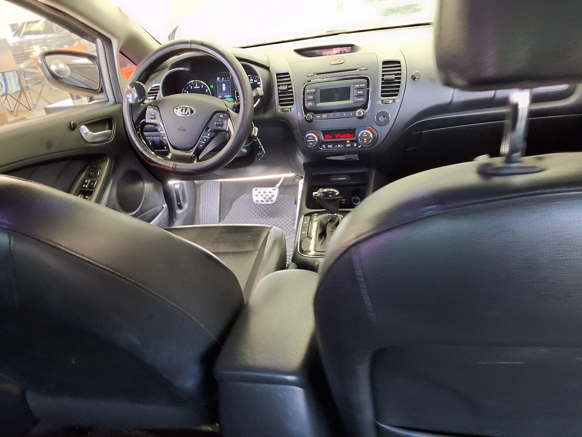 KIA THE NEW K3 1.6 GDI TRENDY 2016 - zdjęcie 11