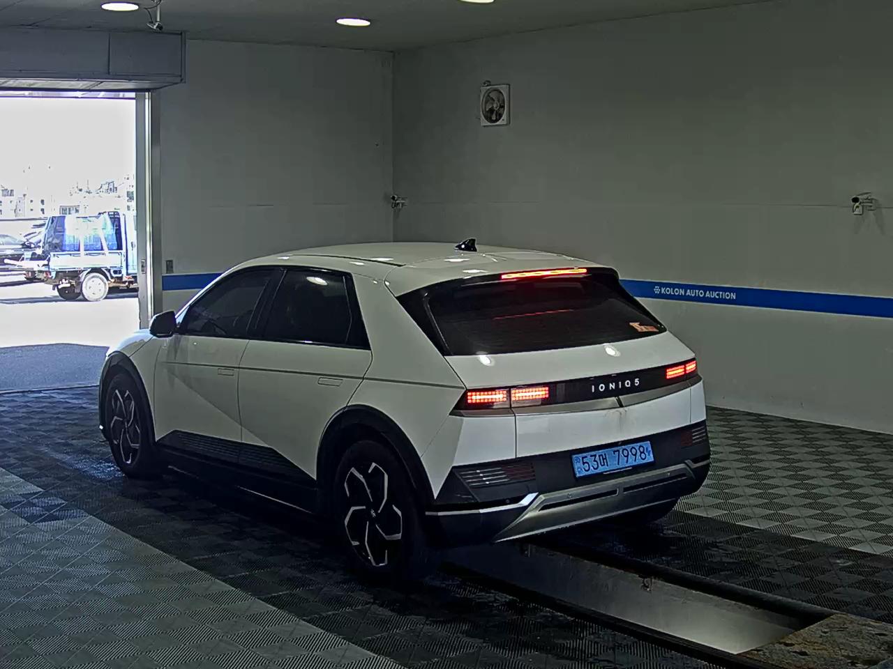 HYUNDAI IONIQ 5 EV 2WD LONG RANGE EXCLUSIVE 2022 - zdjęcie 6