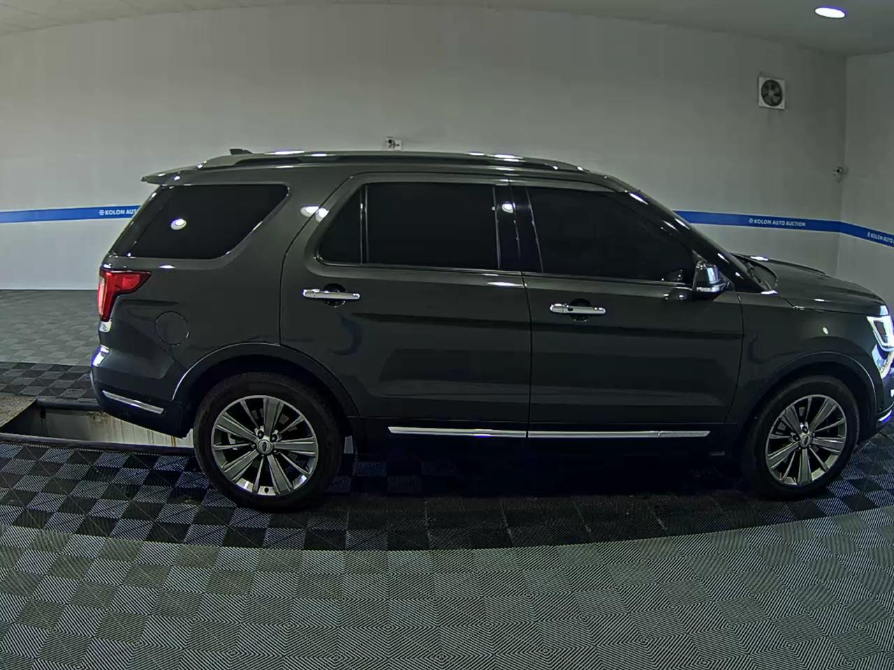 FORD EXPLORER (5TH GEN) 2.3 AWD LIMITED 2018 - zdjęcie 4