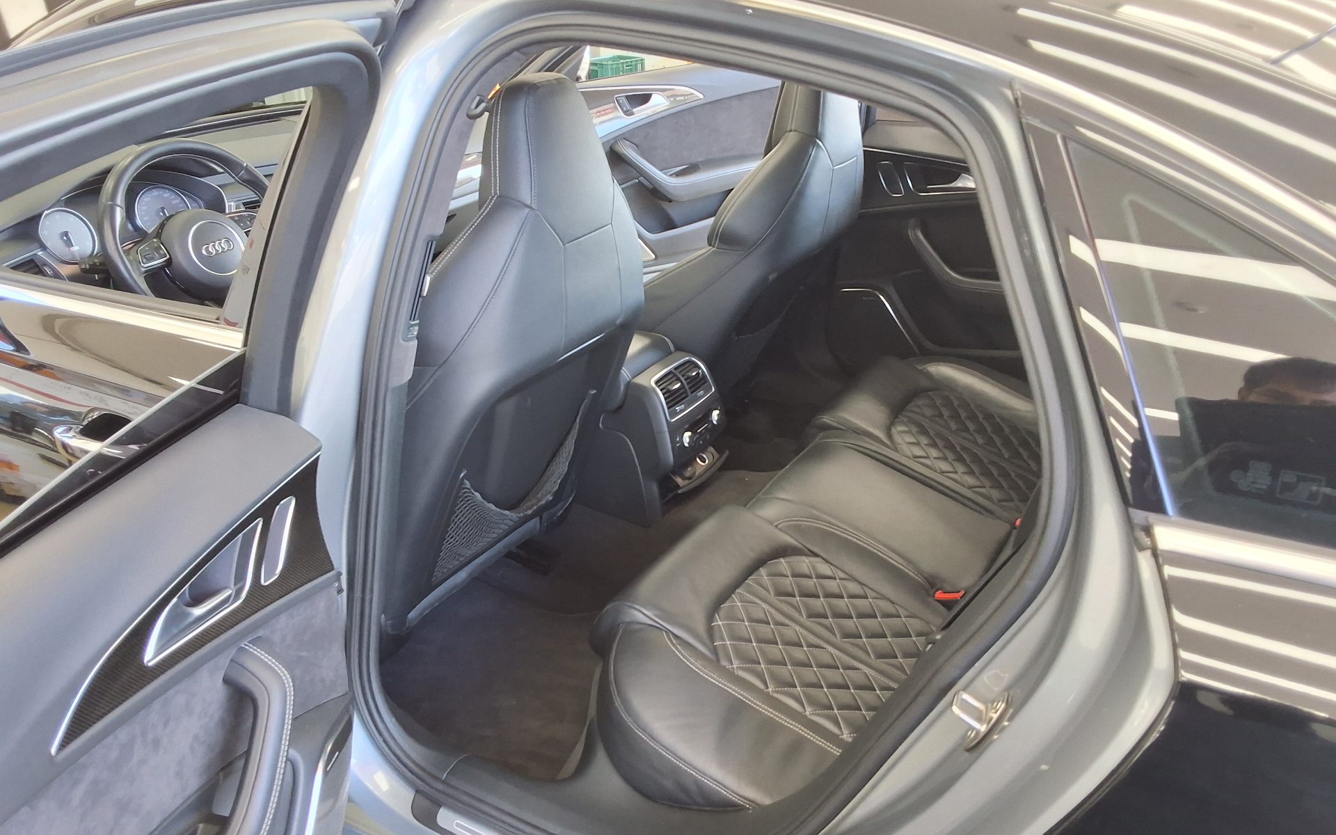 AUDI S6 (4TH GEN) 4.0 TFSI QUATTRO SPORT 2016 - zdjęcie 12