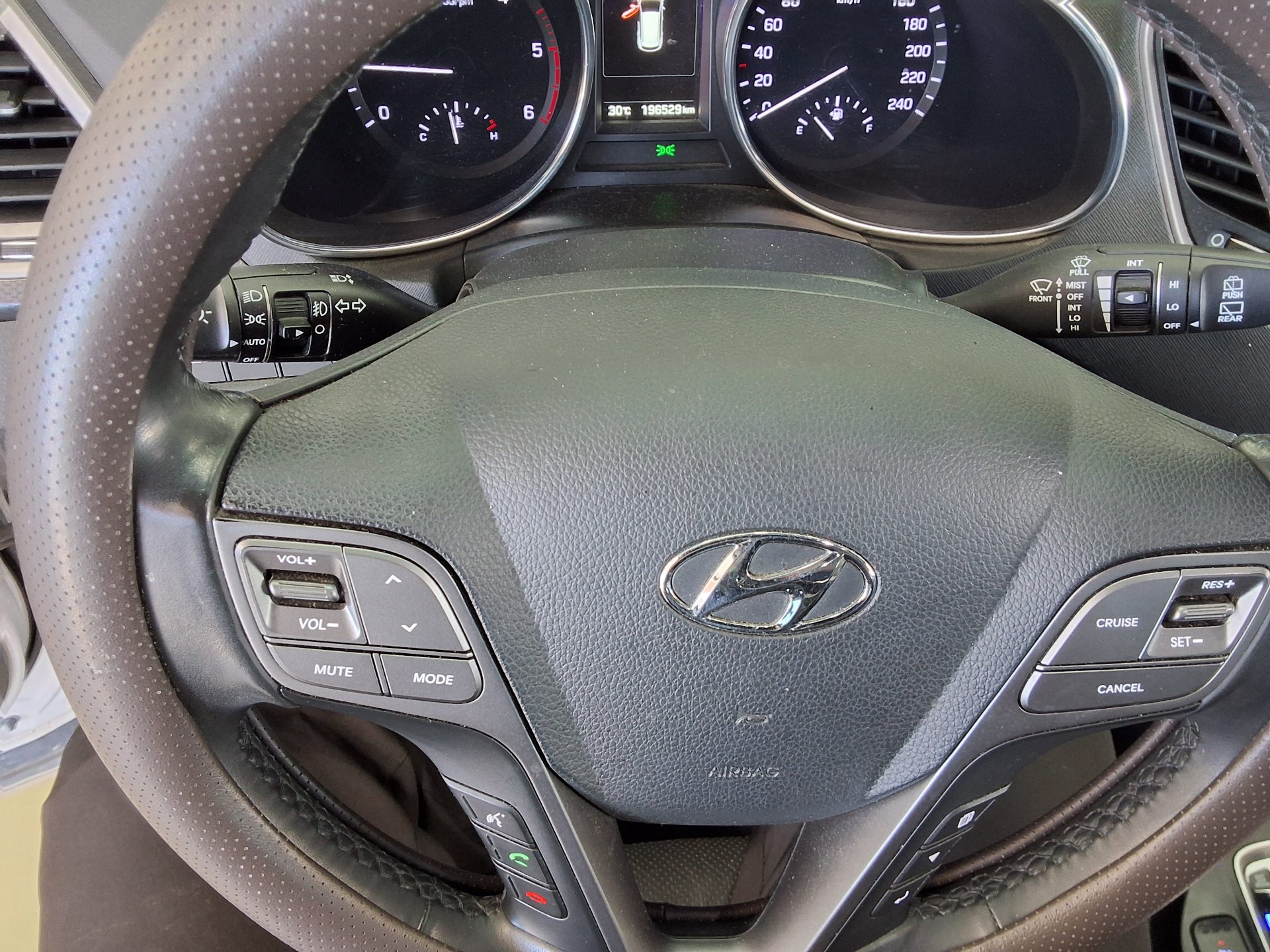 HYUNDAI SANTA FE THE PRIME DIESEL R2.0 2WD EXCLUSIVE 2016 - zdjęcie 16