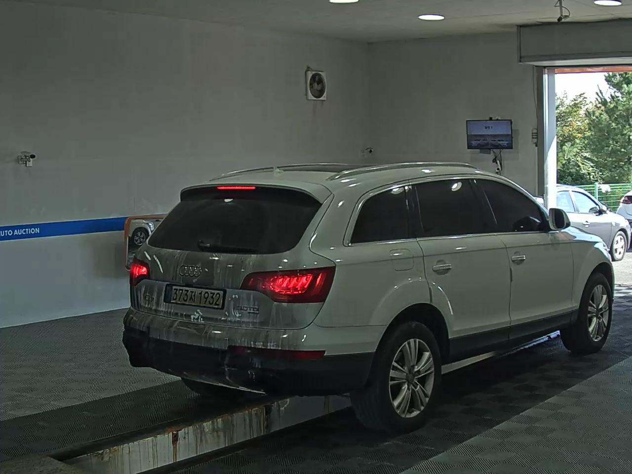AUDI Q7 3.0 TDI QUATTRO 2014 - zdjęcie 5