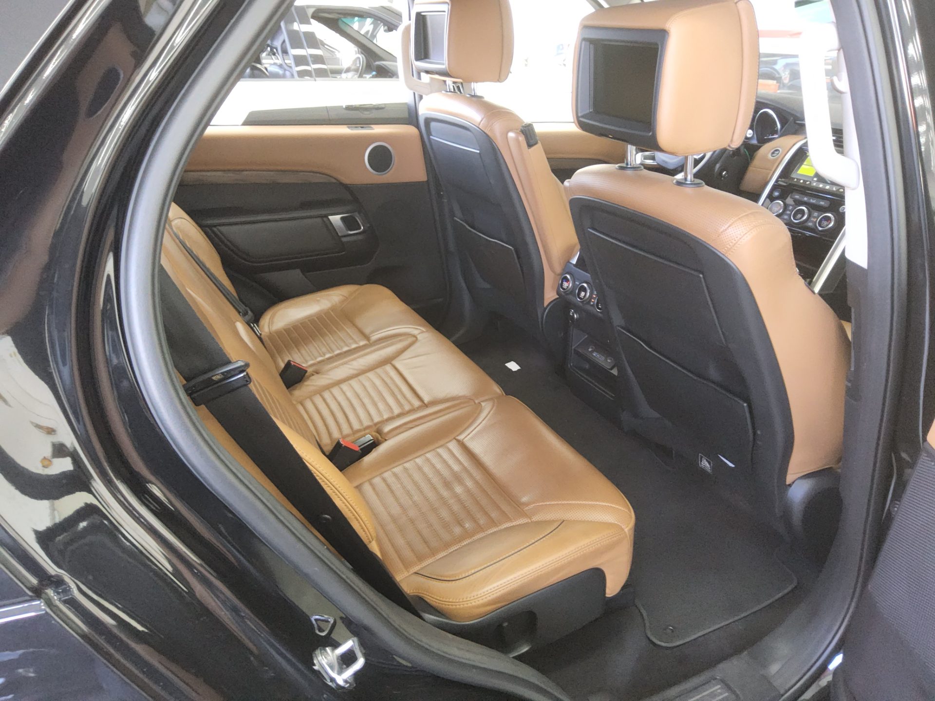 LAND ROVER DISCOVERY 5 3.0 TD6 HSE LUXURY 2017 - zdjęcie 13
